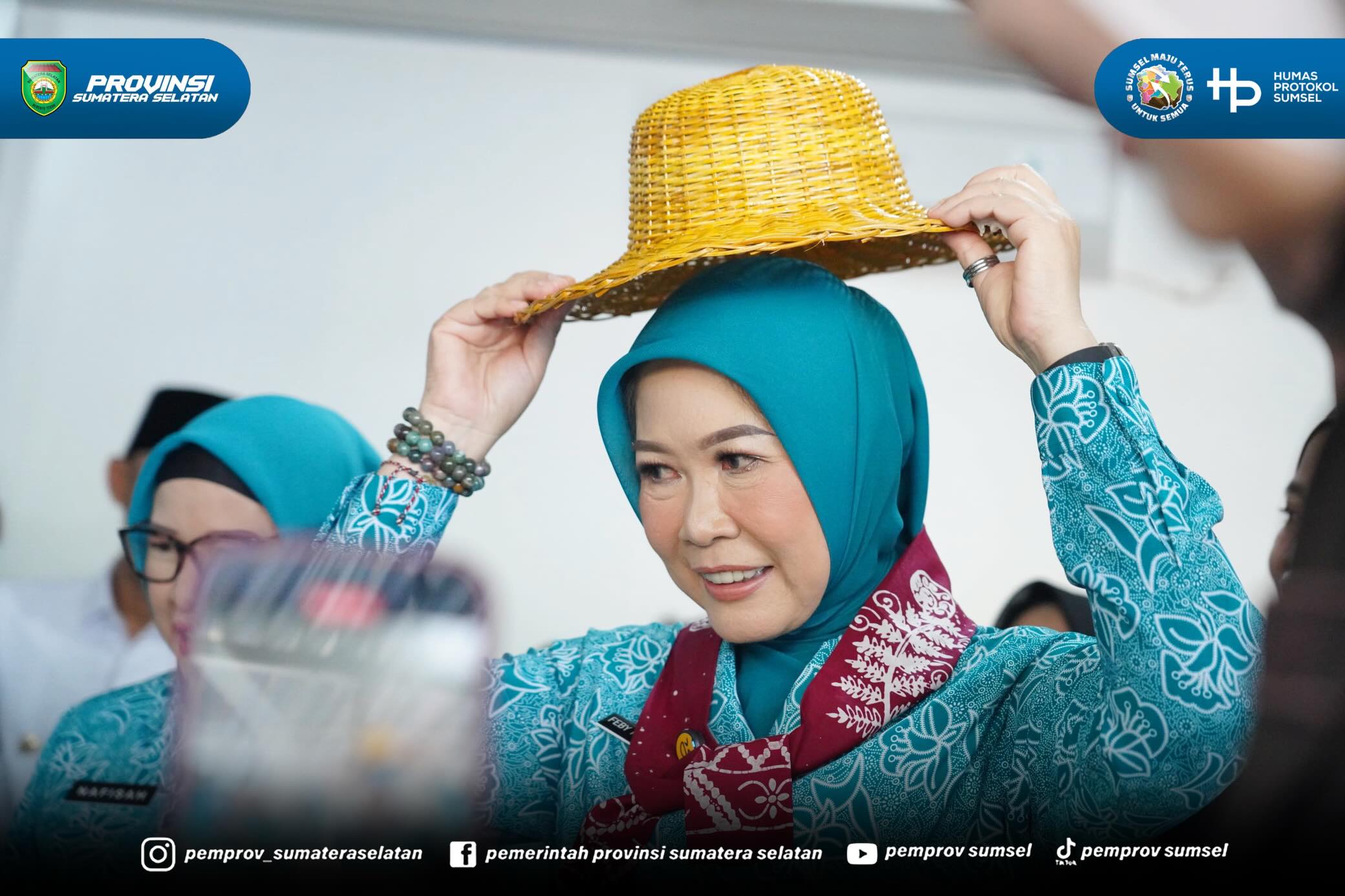 MURATARA – Ketua Tim Penggerak (TP) PKK Provinsi Sumatera Selatan (Sumsel), Hj. Febrita Lustia HD melakukan kunjungan kerja dalam rangka Pembinaan, Monitoring dan Evaluasi Pelaksanaan 10 Program Pokok PKK di Kabupaten Musi Rawas Utara (Muratara),...