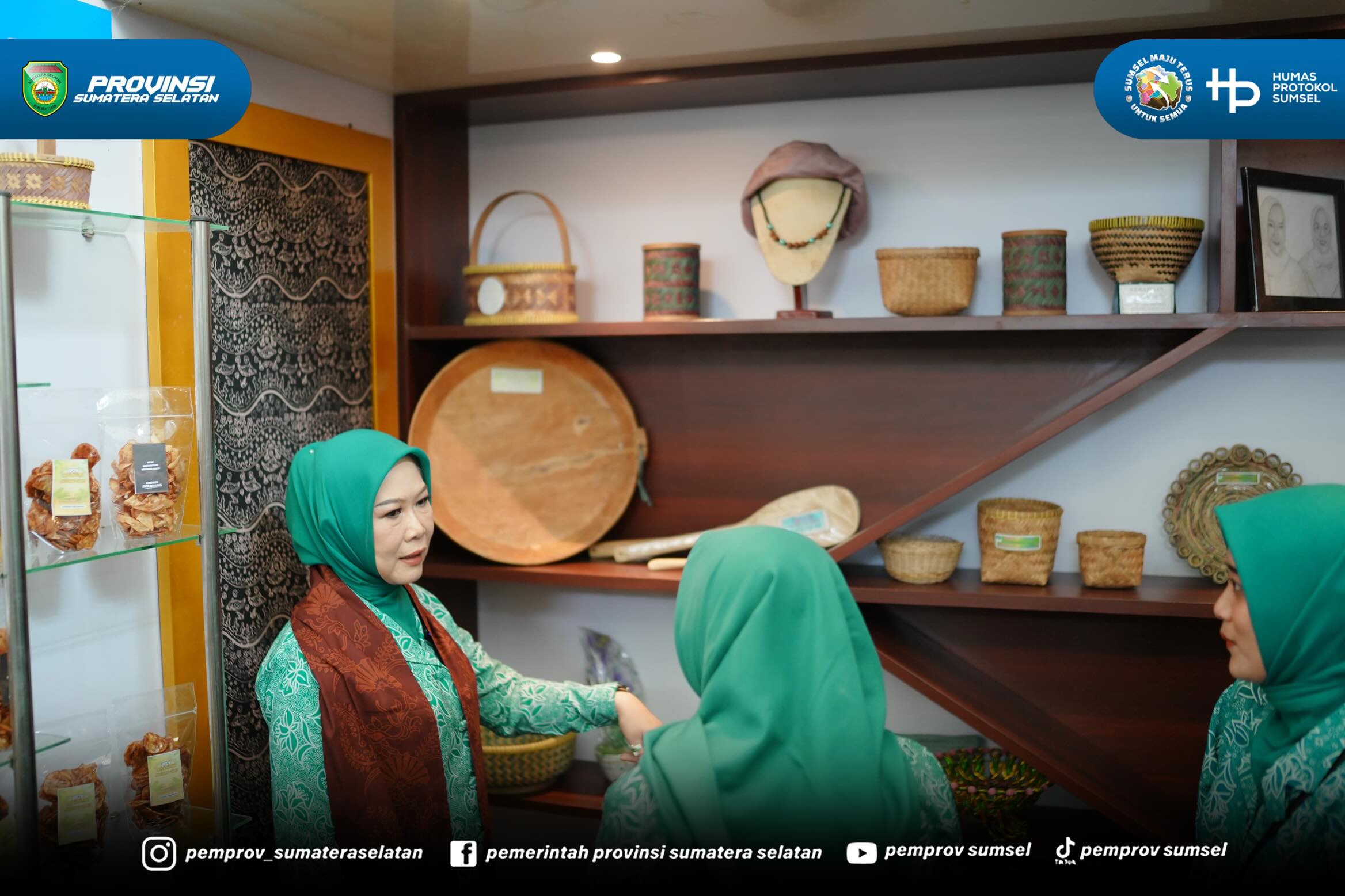 MUSI RAWAS – Ketua Dewan Kerajinan Nasional Daerah (Dekranasda) Provinsi Sumatera Selatan (Sumsel), Hj. Febrita Lustia Herman Deru atau yang akrab disapa Feby Deru meninjau Gedung Dekranasda Kabupaten Musi Rawas, Rabu (3/6/2026).