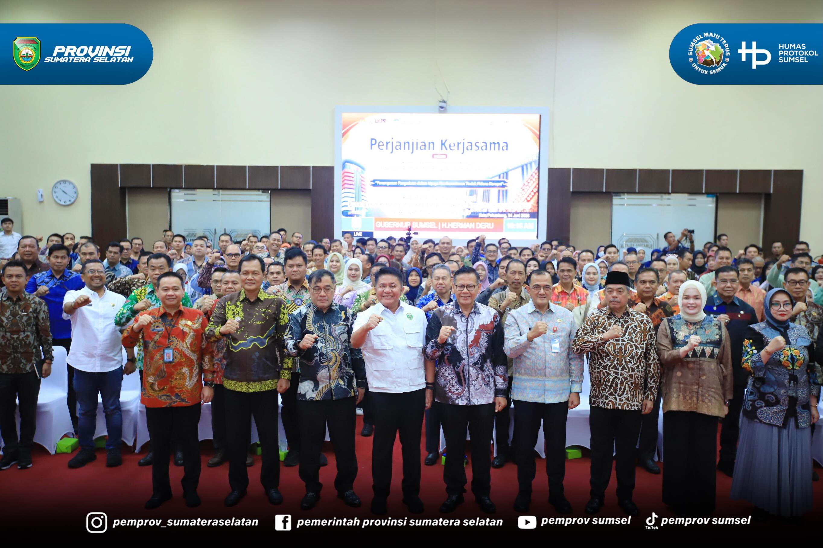 PALEMBANG – Gubernur Sumatera Selatan (Sumsel) Dr. H. Herman Deru mengatakan Penandatanganan Perjanjian Kerjasama antara KPK dan Pemprov Sumsel tentang Penanganan Pengaduan dalam Upaya Pemberantasan Tindak Pidana Korupsi dan Kegiatan Penyamaan Per...