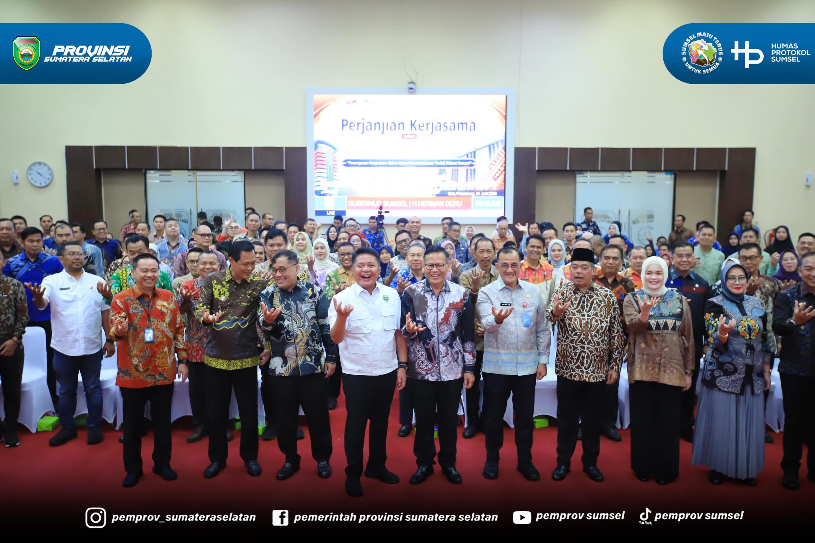 PALEMBANG – Gubernur Sumatera Selatan (Sumsel) Dr. H. Herman Deru mengatakan Penandatanganan Perjanjian Kerjasama antara KPK dan Pemprov Sumsel tentang Penanganan Pengaduan dalam Upaya Pemberantasan Tindak Pidana Korupsi dan Kegiatan Penyamaan Per...
