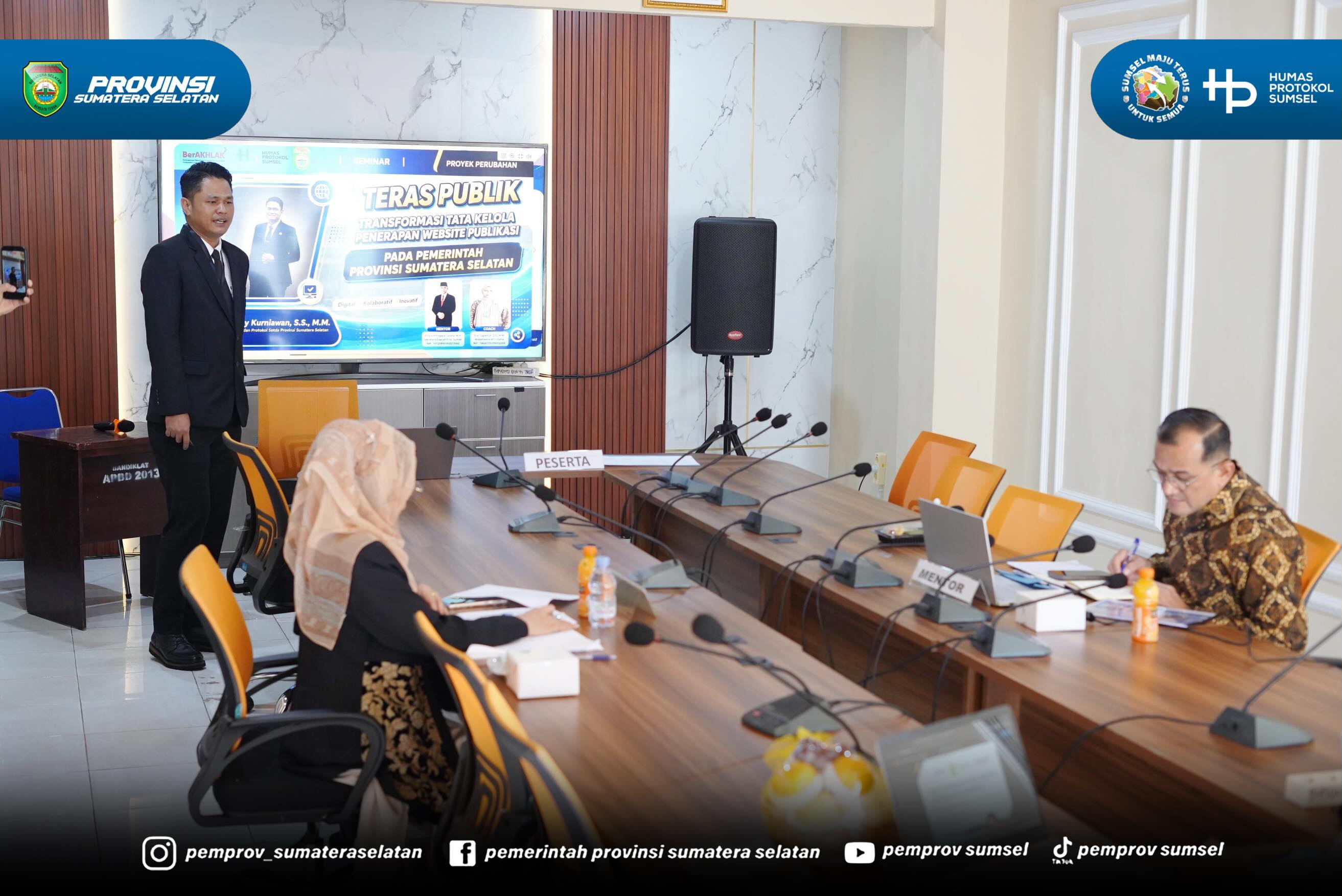 PALEMBANG – Sekretaris Daerah Provinsi Sumatera Selatan (Sekda Sumsel), Edward Candra menghadiri Seminar Rancangan Proyek Perubahan Pelatihan Kepemimpinan Nasional (PKN) Tingkat II Angkatan V Tahun 2026 di Gedung Badan Pengembangan Sumber Daya Man...