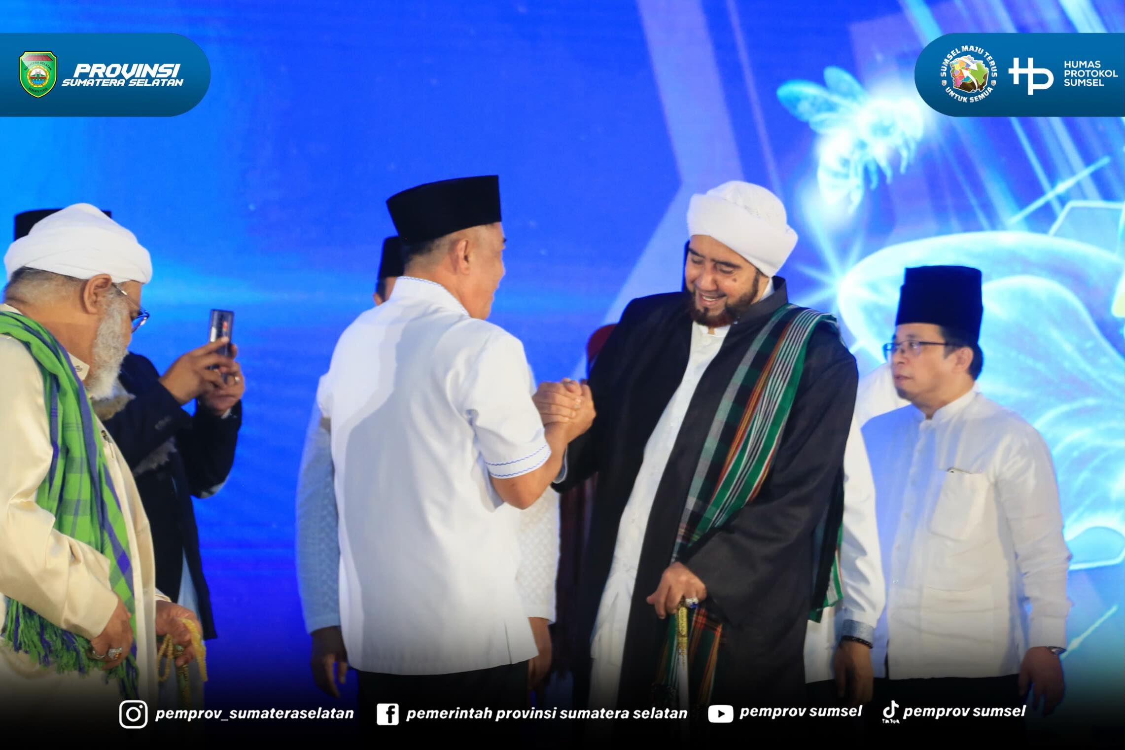 PALEMBANG – Wakil Gubernur Sumatera Selatan (Sumsel) H. Cik Ujang mengapresiasi Bank Indonesia atas penyelenggaraan Tabligh Akbar dalam rangka Festival Ekonomi Syariah (FESyar) Regional Sumatera 2026 yang berlangsung di Palembang Sport and Convent...