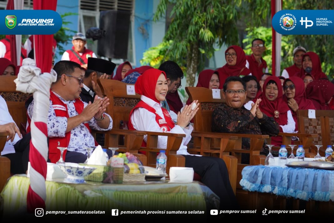 Palembang – Peringatan Hari Lahir ke-76 Palang Merah Remaja (PMR) berlangsung khidmat dan meriah melalui apel serta simulasi Pertolongan Pertama pada Kecelakaan (P3K) di SMAN 13 Palembang, Sabtu (6/6/2026). Kegiatan ini menjadi pengingat bahwa PMR...