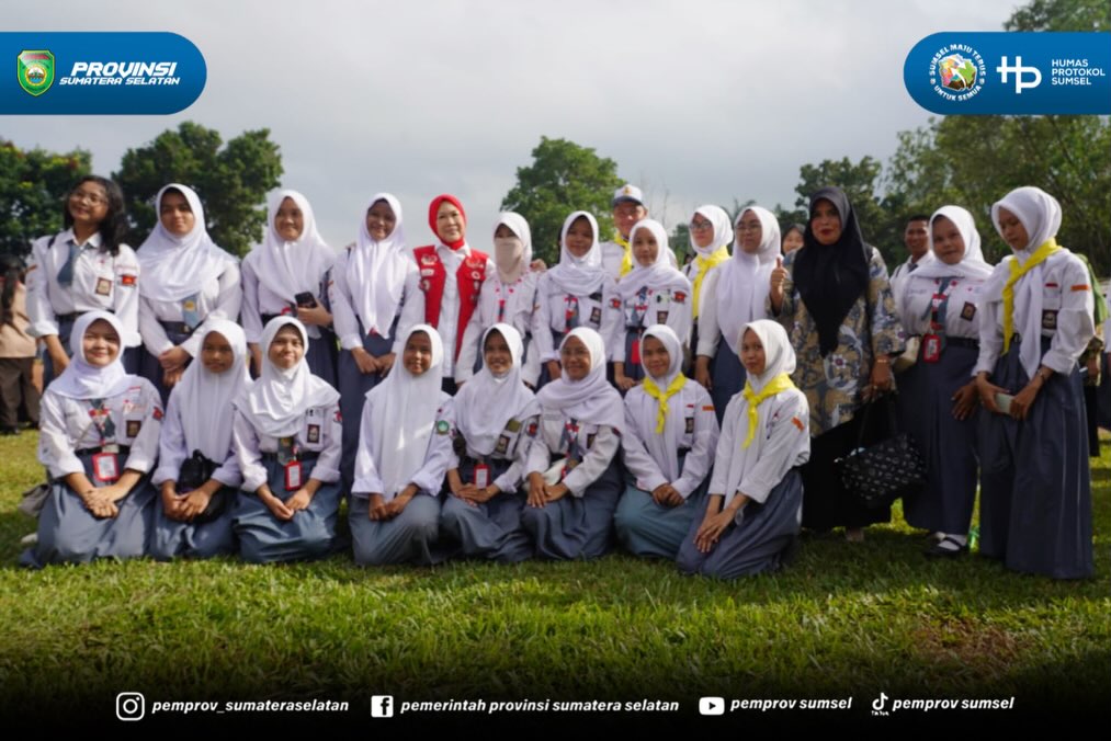 Palembang – Peringatan Hari Lahir ke-76 Palang Merah Remaja (PMR) berlangsung khidmat dan meriah melalui apel serta simulasi Pertolongan Pertama pada Kecelakaan (P3K) di SMAN 13 Palembang, Sabtu (6/6/2026). Kegiatan ini menjadi pengingat bahwa PMR...