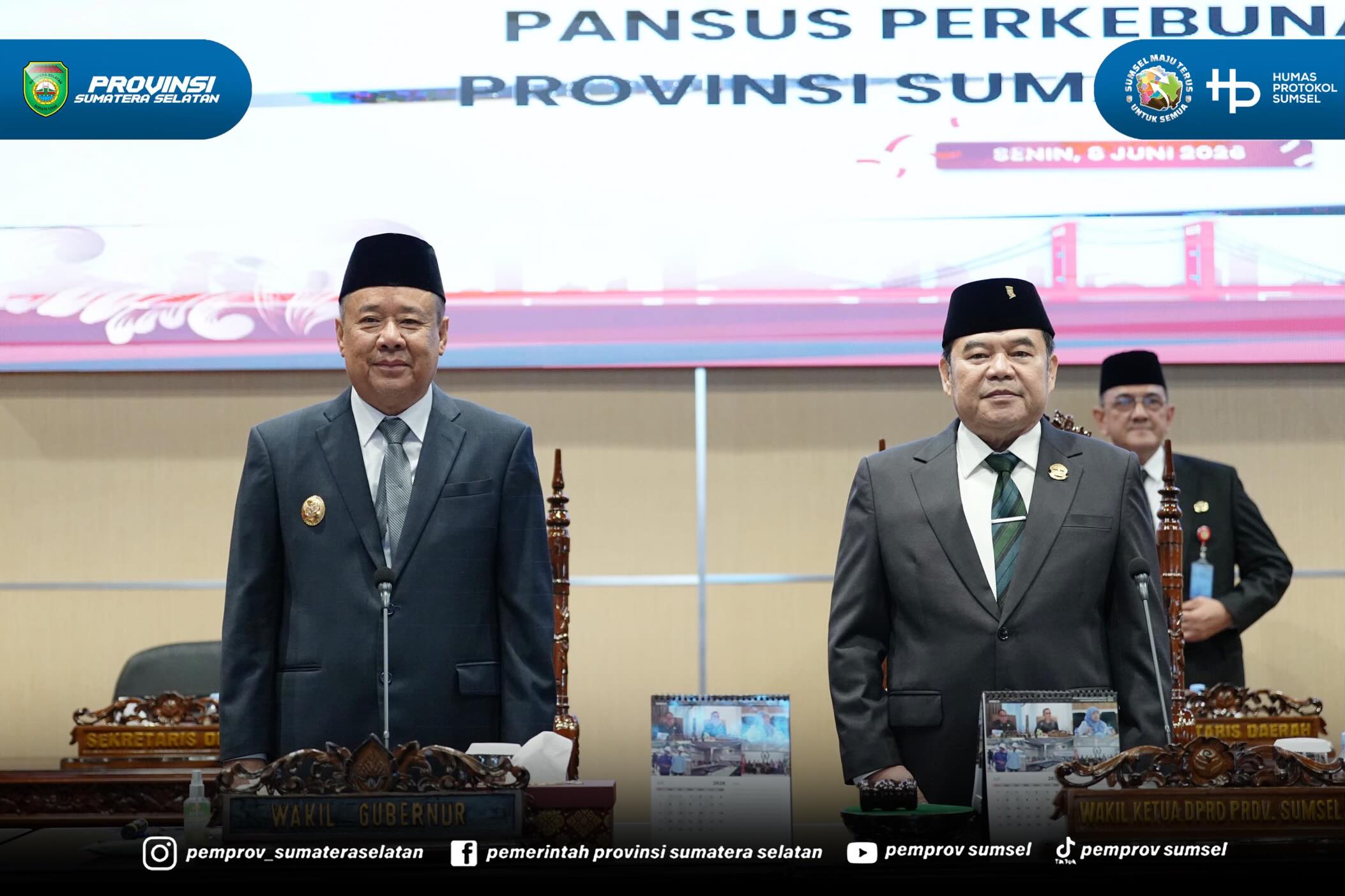 PALEMBANG — Wakil Gubernur Sumatera Selatan (Sumsel) H. Cik Ujang menghadiri Rapat Paripurna ke-35 DPRD Provinsi Sumatera Selatan yang berlangsung di Gedung DPRD Sumsel, Senin (8/6/2026).