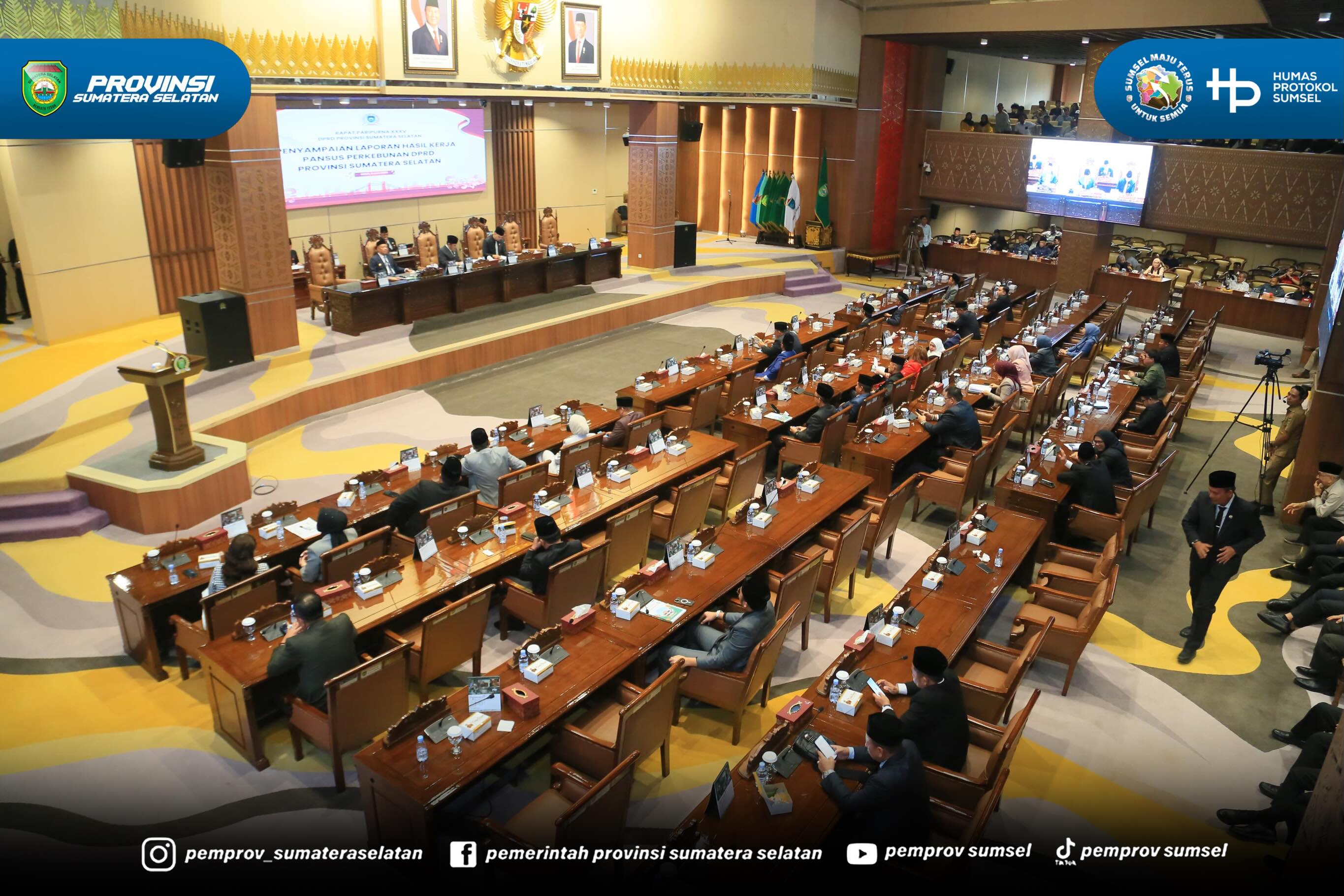 PALEMBANG — Wakil Gubernur Sumatera Selatan (Sumsel) H. Cik Ujang menghadiri Rapat Paripurna ke-35 DPRD Provinsi Sumatera Selatan yang berlangsung di Gedung DPRD Sumsel, Senin (8/6/2026).