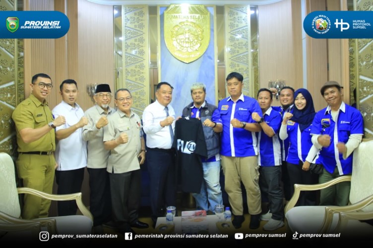 Palembang – Wakil Gubernur Sumatera Selatan (Sumsel) H. Cik Ujang menerima audiensi General Manager PalTV, Sri Pebriandi, beserta jajaran dalam rangka silaturahmi sekaligus membahas peluang kerja sama antara PalTV dan Pemerintah Provinsi Sumatera...