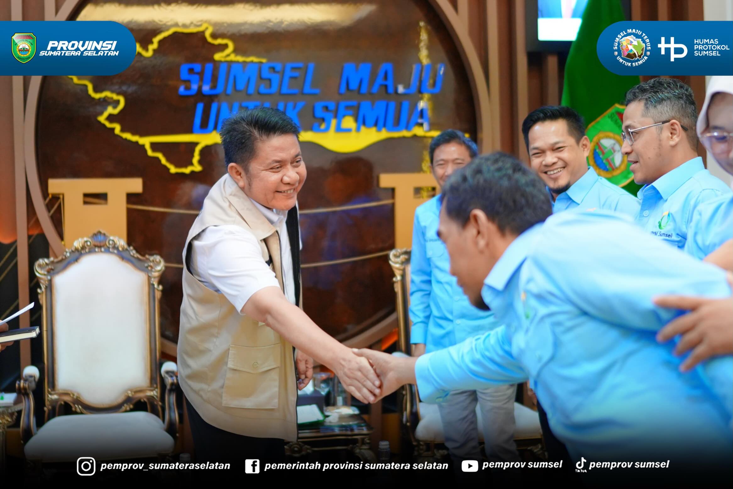 Palembang - Gubernur Sumsel Dr. H. Herman Deru menerima audiensi calon pengurus Forum Pengembang Pemberdayaan Masyarakat Sumsel (FPPMS) di ruang tamu Gubernur, Selasa (9/6/2026) Siang.