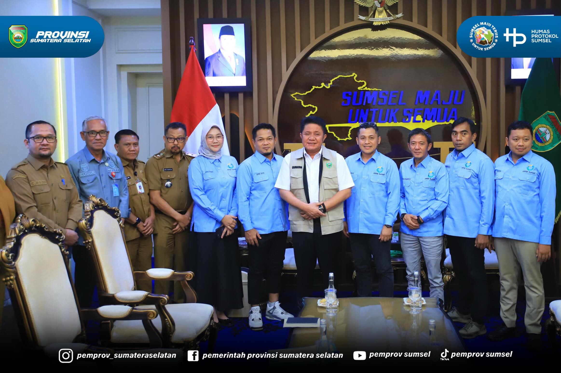 Palembang - Gubernur Sumsel Dr. H. Herman Deru menerima audiensi calon pengurus Forum Pengembang Pemberdayaan Masyarakat Sumsel (FPPMS) di ruang tamu Gubernur, Selasa (9/6/2026) Siang.