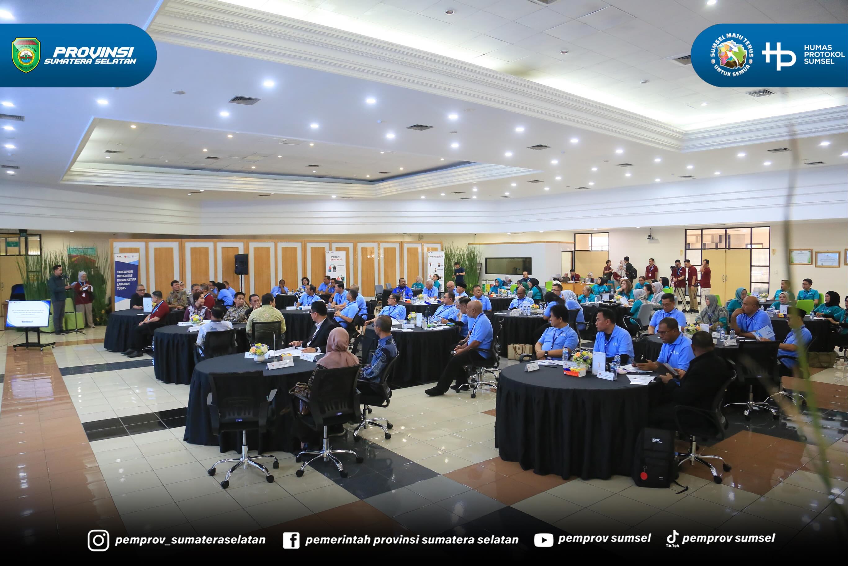 Jakarta - Wakil Gubernur Sumsel H. Cik Ujang dan Ketua BKOW Sumsel Lidyawati Cik Ujang ikut serta dalam Pembukaan Pelatihan Penguatan Anti Korupsi untuk Penyelenggara Negara Berintegritas (PAKU INTEGRITAS) Tahun 2026 diselenggarakan oleh KPK RI. K...