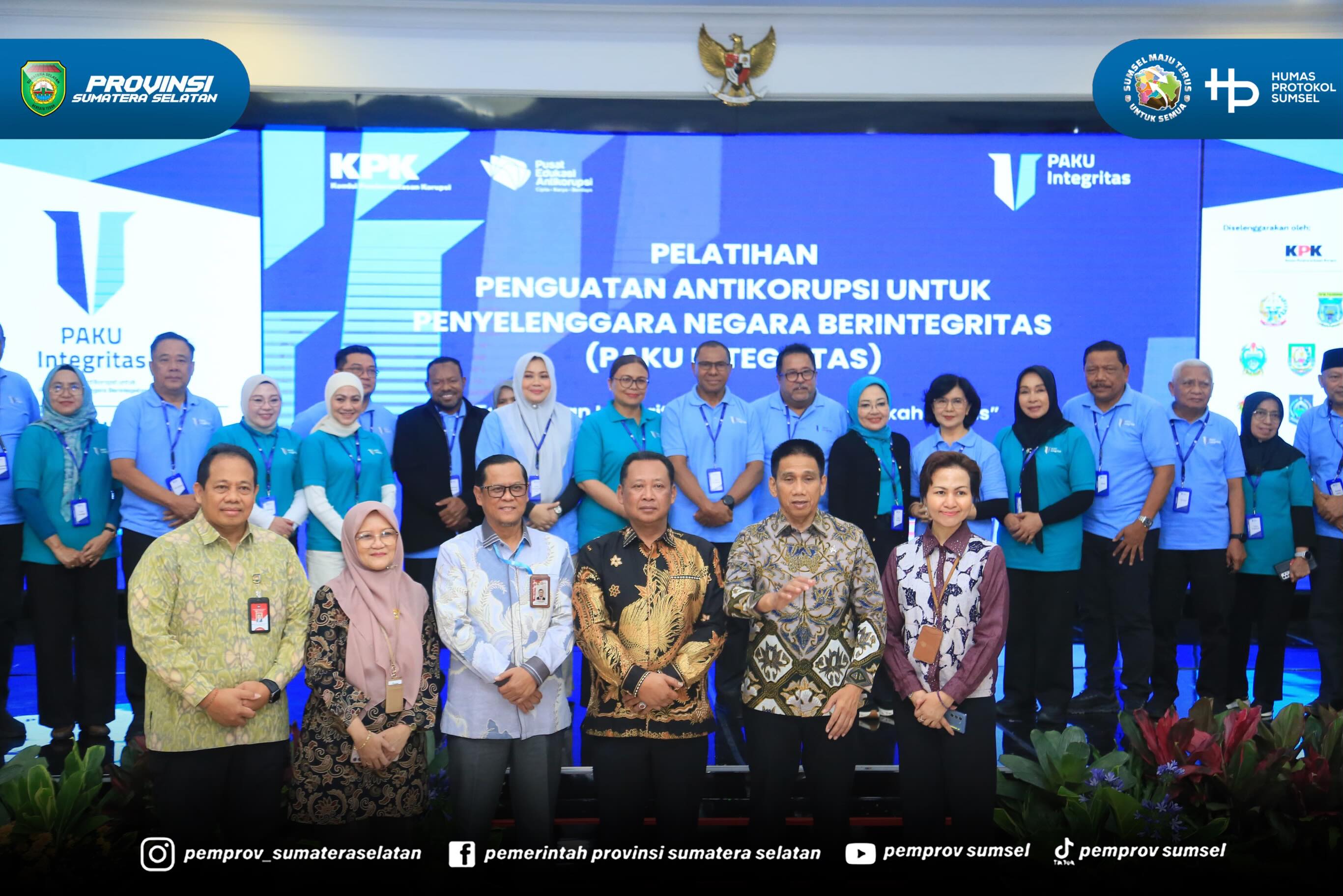 Jakarta - Wakil Gubernur Sumsel H. Cik Ujang dan Ketua BKOW Sumsel Lidyawati Cik Ujang ikut serta dalam Pembukaan Pelatihan Penguatan Anti Korupsi untuk Penyelenggara Negara Berintegritas (PAKU INTEGRITAS) Tahun 2026 diselenggarakan oleh KPK RI. K...