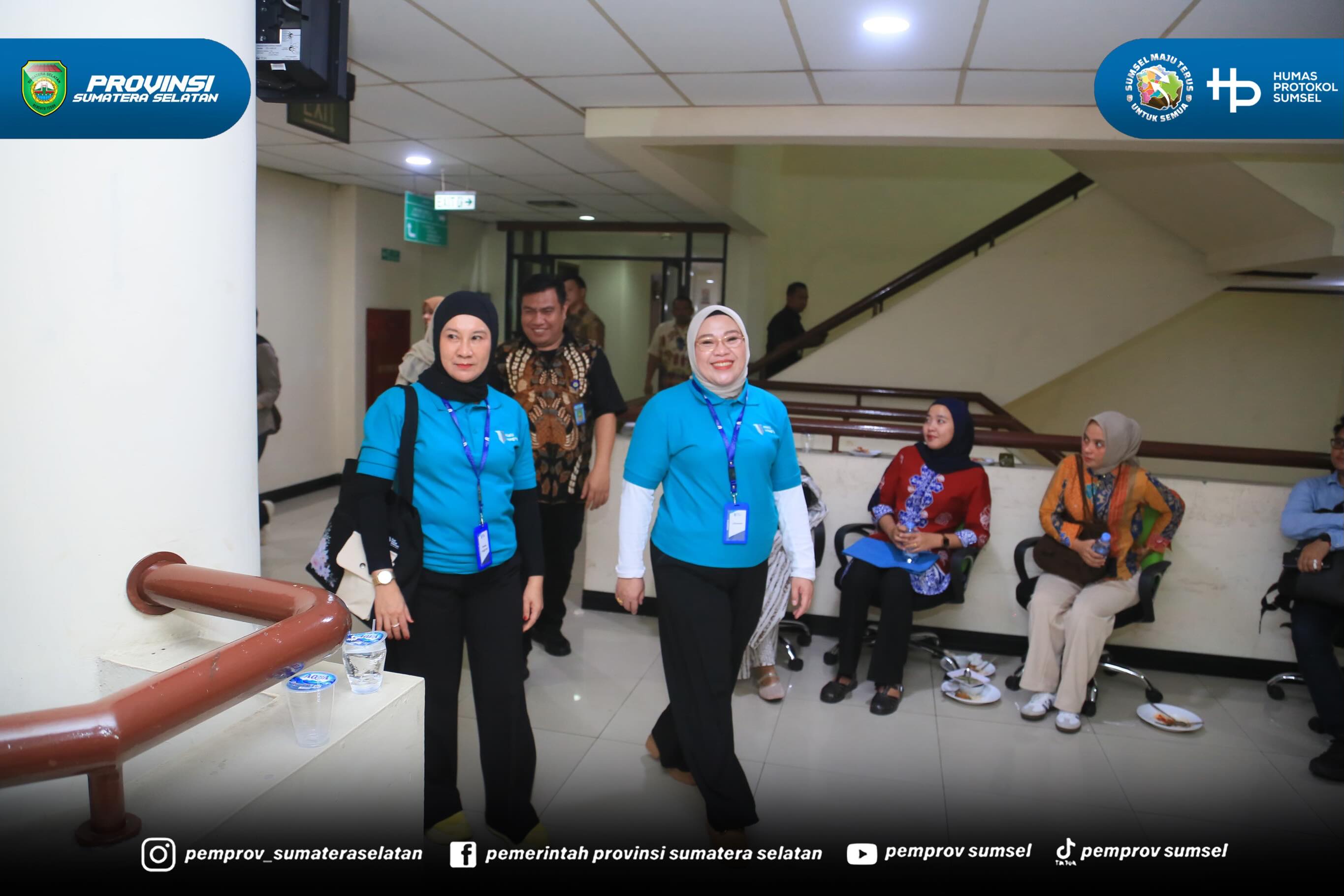 Jakarta - Wakil Gubernur Sumsel H. Cik Ujang menunaikan salat sebelum melanjutkan kegiatan Penguatan Anti Korupsi Integritas 2026 yang diselenggarakan Komisi Pemberantasan Korupsi, Kamis (11/6/2026)