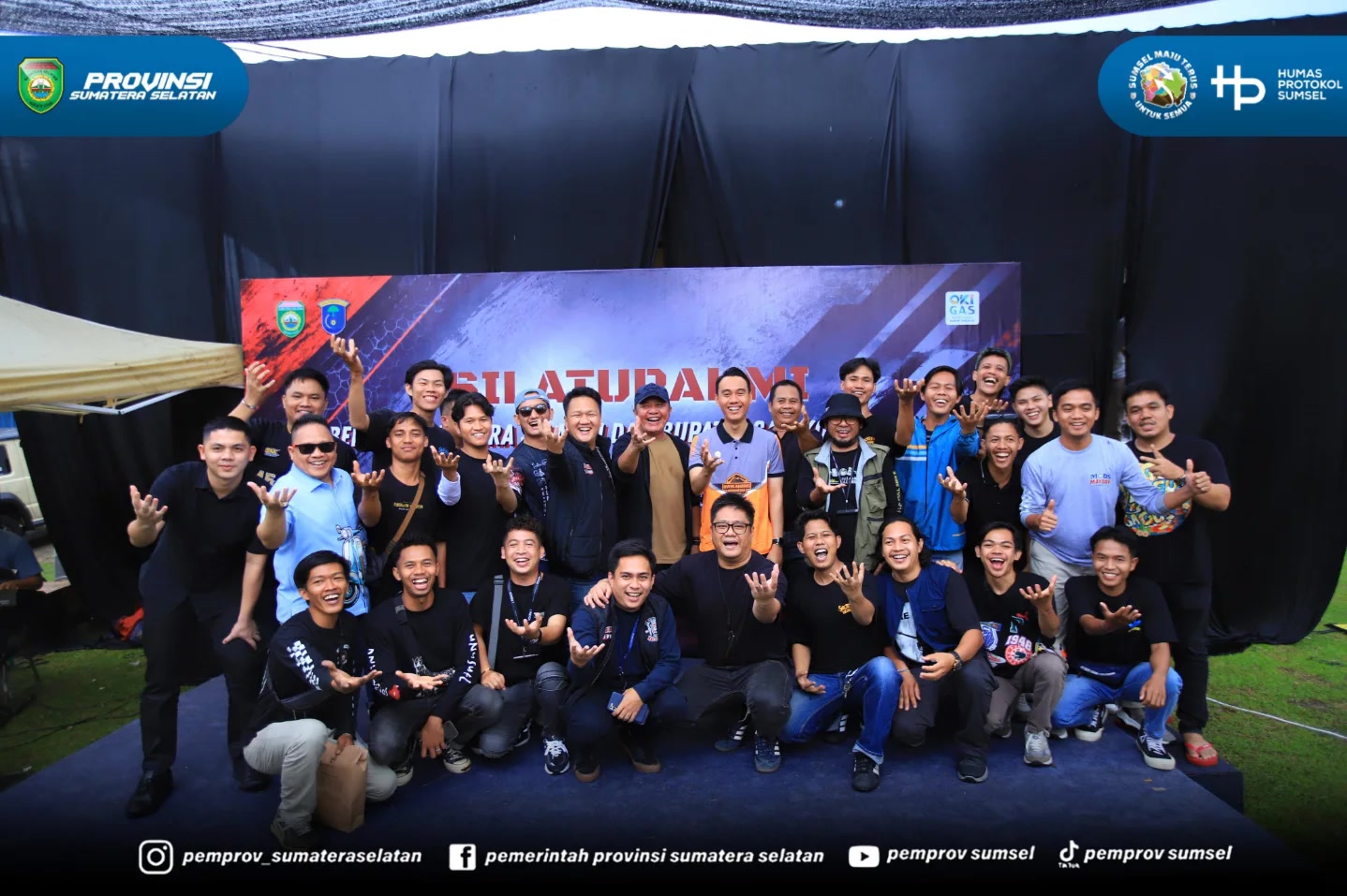 OKI – Gubernur Sumatera Selatan (Sumsel), Dr. H. Herman Deru, menegaskan pentingnya membangun silaturahmi dan terus berbuat sebagai fondasi utama dalam meraih kesuksesan. Hal tersebut disampaikannya saat menghadiri kegiatan silaturahmi bersama Bup...