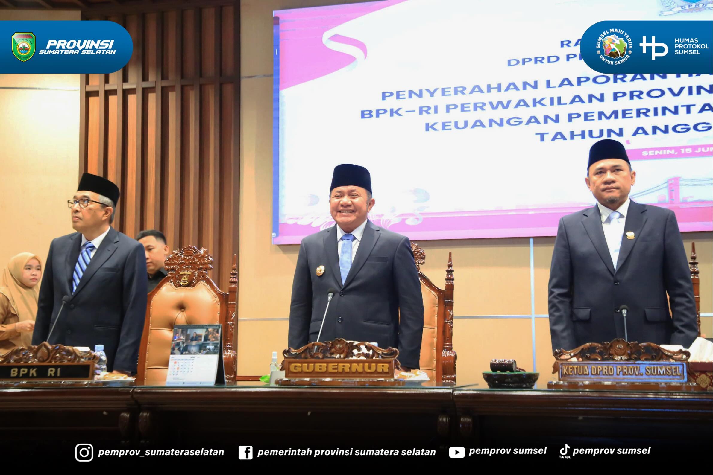 Palembang - Di bawah kepemimpinan Gubernur Sumsel Dr. H. Herman Deru, Provinsi Sumsel kembali mengukir prestasi gemilang di bidang tata kelola keuangan. Untuk ke-12 kalinya secara berturut-turut Provinsi Sumsel mendapatkan predikat Opini Wajar Tan...