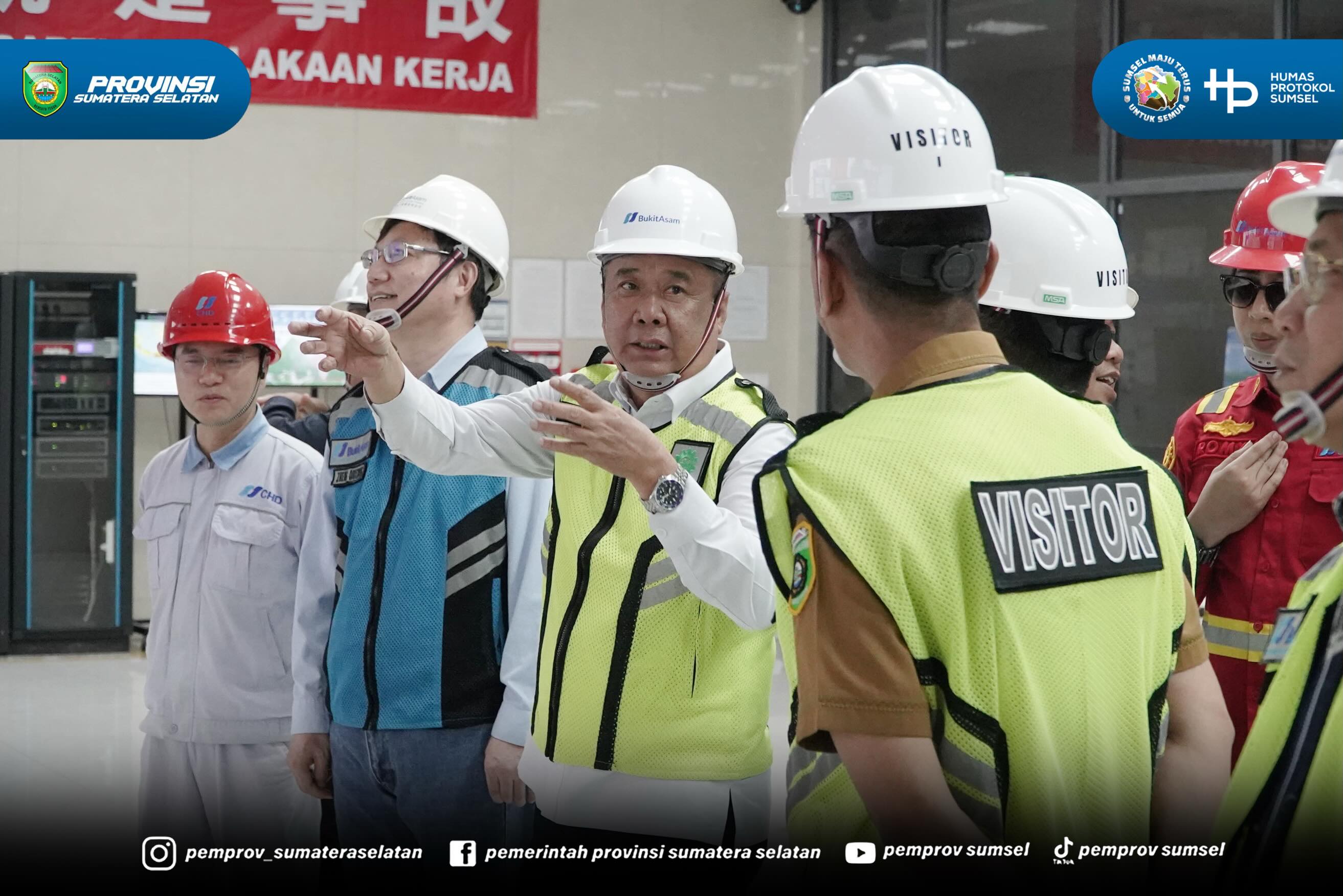 Wakil Gubernur Sumsel H. Cik Ujang meninjau Pembangkit Listrik Tenaga Uap (PLTU) 8 Huadian Bukit Asam Power di Desa Tanjung Lalang Kecamatan Tanjung Agung Kabupaten Muara Enim, Senin (15/6/2026).