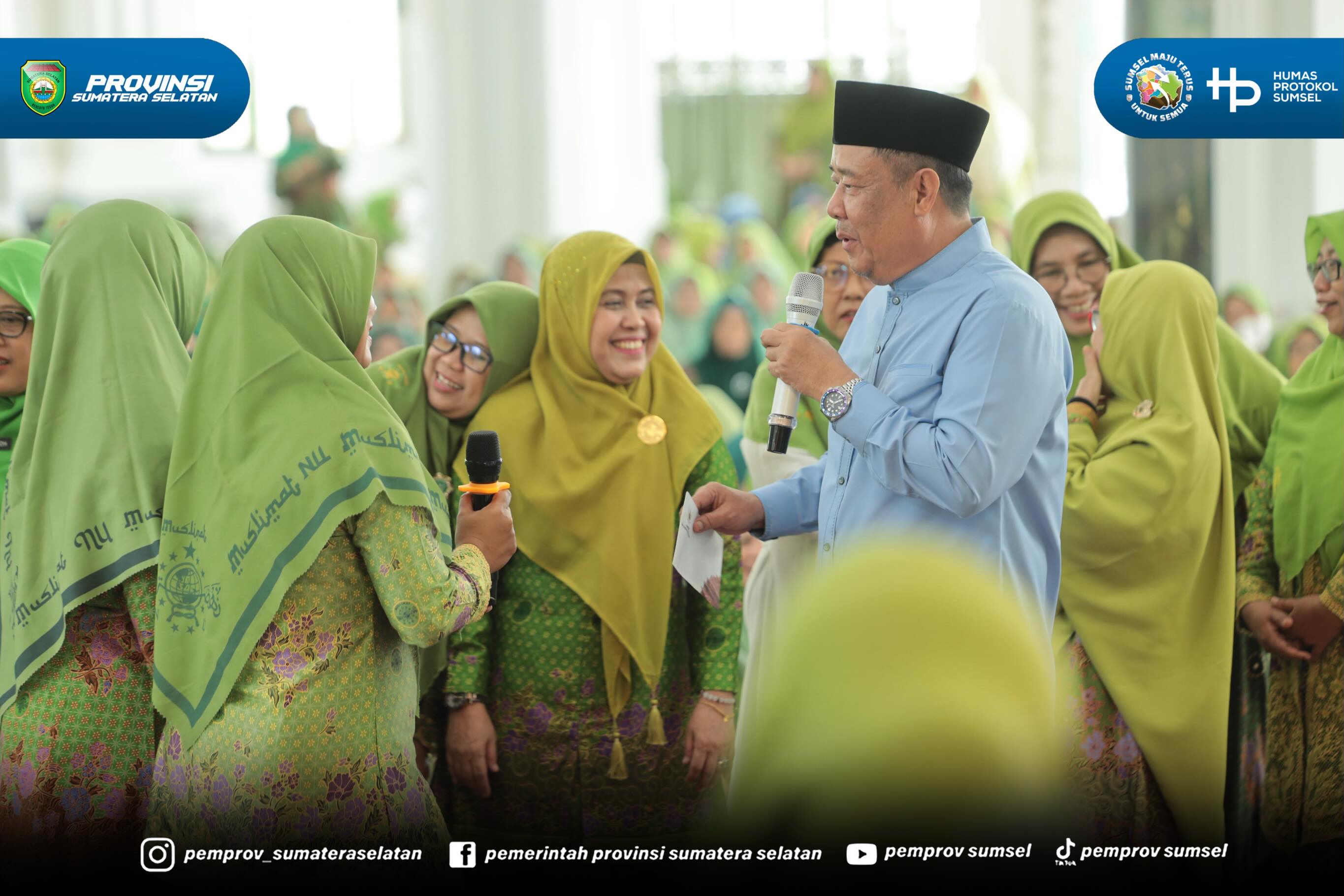 Palembang – Wakil Gubernur Sumatera Selatan (Sumsel) H. Cik Ujang menghadiri Gebyar Muharam 1448 Hijriah dan Hari Lahir (Harlah) Muslimat Nahdlatul Ulama (NU) ke-80 yang digelar di Masjid Al-Anshor Palembang, Rabu (17/6/2026).