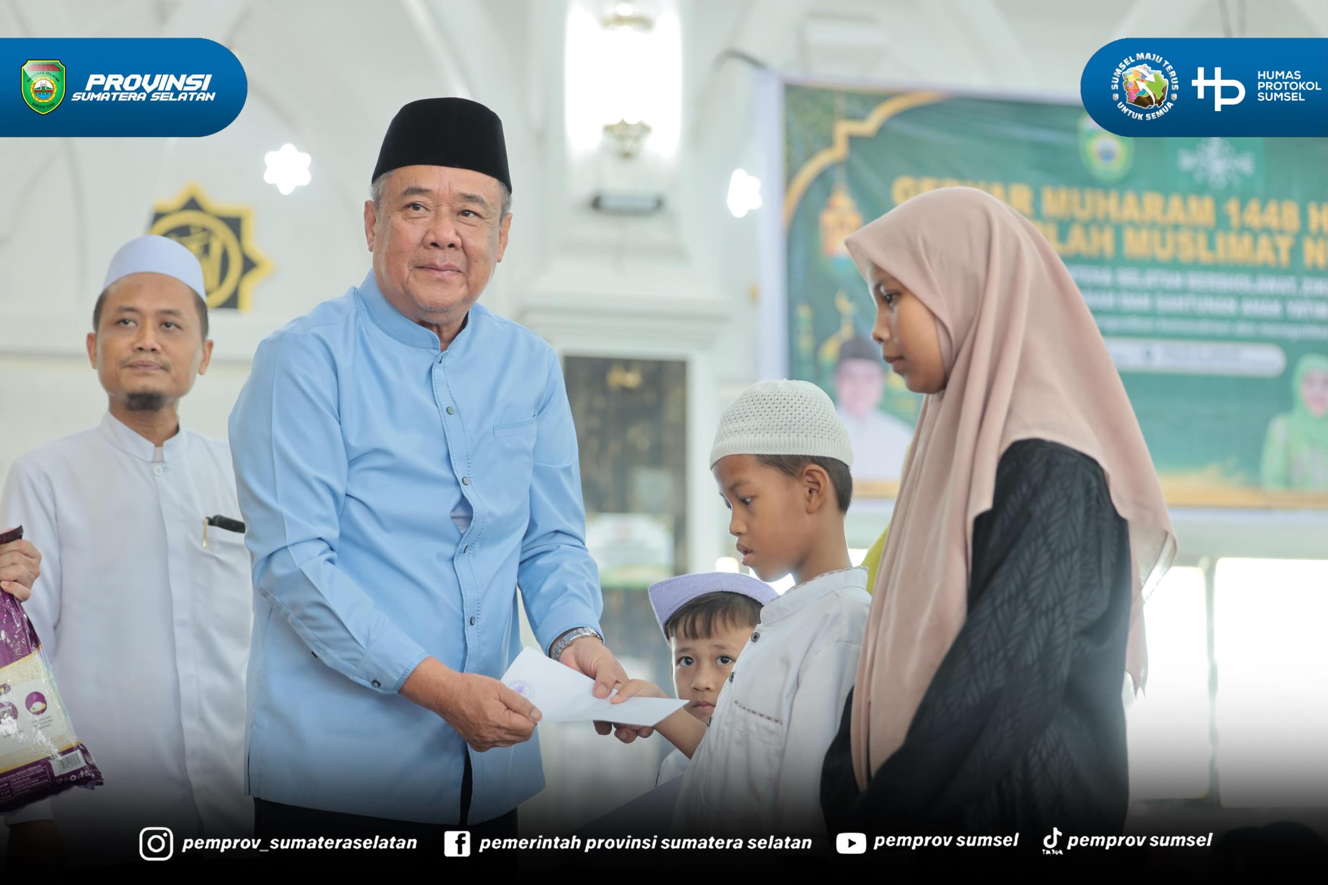 Palembang – Wakil Gubernur Sumatera Selatan (Sumsel) H. Cik Ujang menghadiri Gebyar Muharam 1448 Hijriah dan Hari Lahir (Harlah) Muslimat Nahdlatul Ulama (NU) ke-80 yang digelar di Masjid Al-Anshor Palembang, Rabu (17/6/2026).