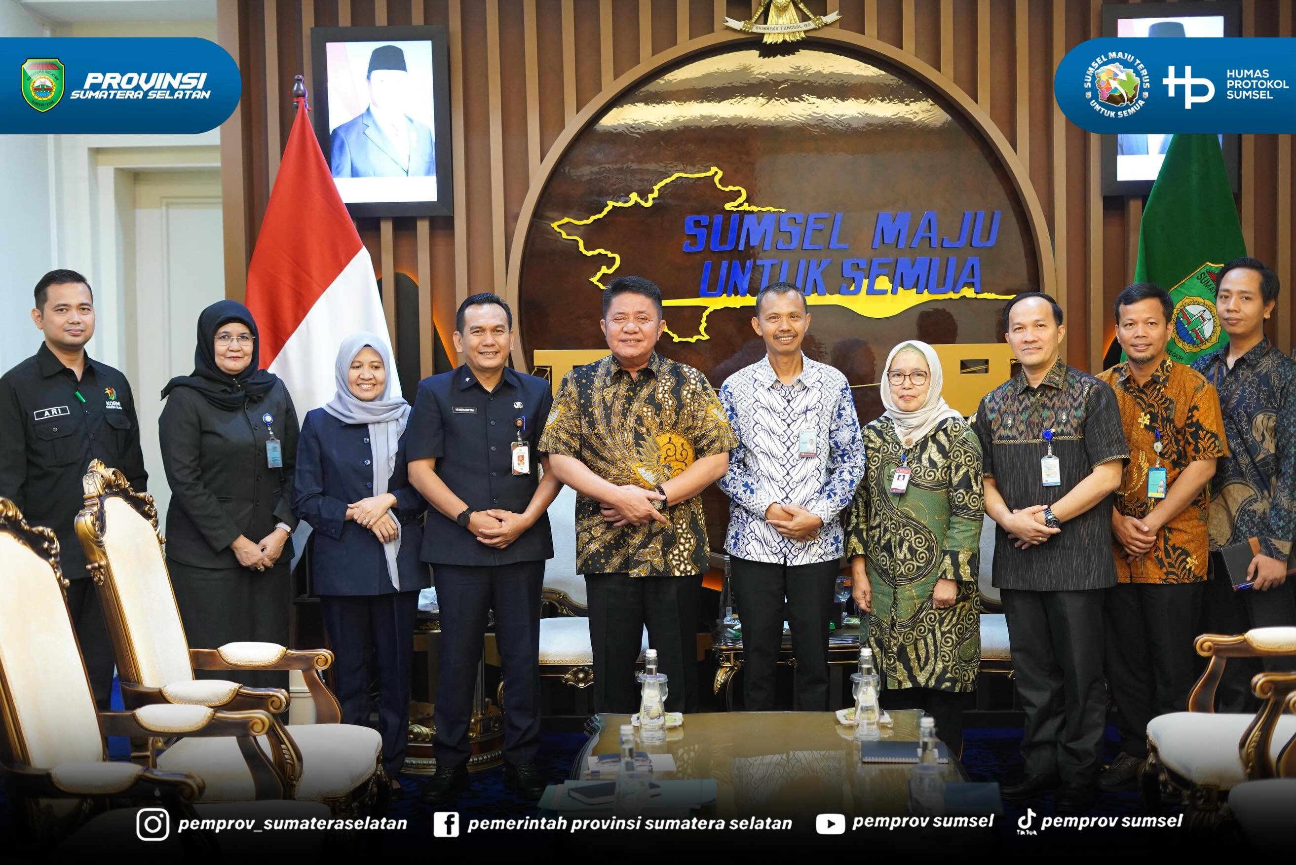 Palembang - Gubernur Sumatera Selatan (Sumsel) H. Herman Deru mendorong Politeknik Negeri Sriwijaya (Polsri) untuk memperkuat komunikasi dengan Pemerintah Provinsi Sumsel serta menyelaraskan pengembangan pendidikan vokasi dengan kebutuhan dan pote...