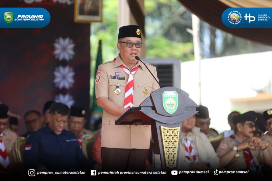 Palembang – Wakil Gubernur Sumatera Selatan (Sumsel) H. Cik Ujang secara resmi membuka Jambore Daerah (JAMDA) IX Gerakan Pramuka Sumsel Tahun 2026 yang diselenggarakan oleh Kwartir Daerah (Kwarda) Gerakan Pramuka Sumsel di Lapangan Utama Bumi Perk...