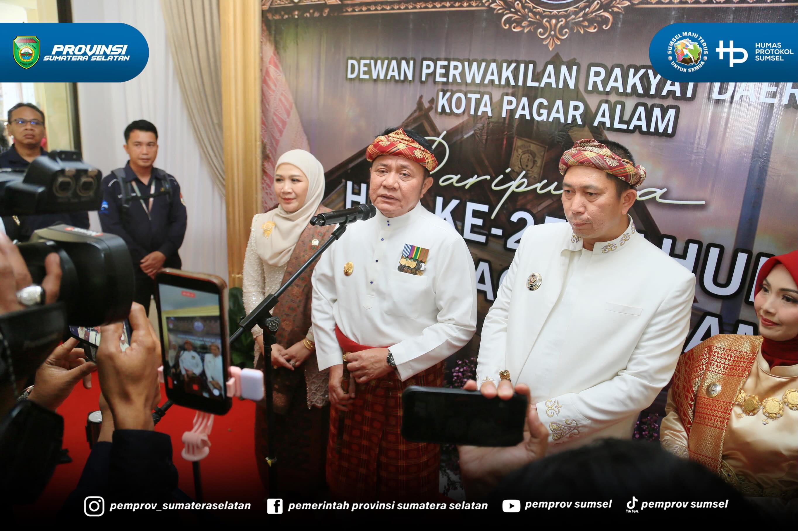 PAGARALAM – Gubernur Sumatera Selatan (Sumsel) Dr. H. Herman Deru mengajak seluruh pemerintah daerah memiliki ketangguhan dalam menghadapi berbagai perubahan, terutama terkait sistem pengelolaan keuangan daerah yang terus berkembang mengikuti kebi...