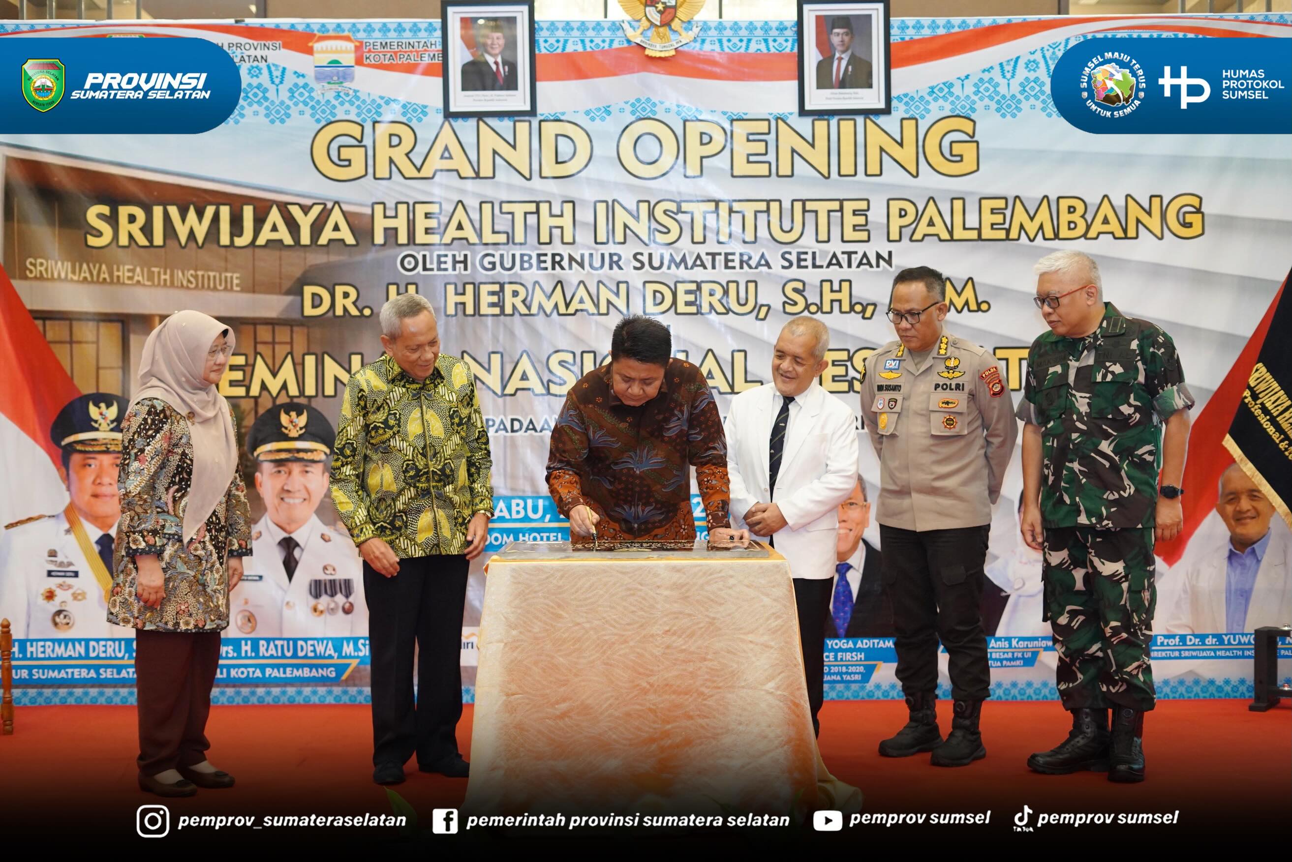 Palembang - Gubernur Sumatera Selatan (Sumsel) H. Herman Deru secara resmi membuka Grand Opening dan Seminar Nasional Sriwijaya Health Institute (SHI) di Ballroom Hotel Harper Palembang, Rabu (24/6/2026). Kehadiran lembaga pendidikan dan pelatihan...