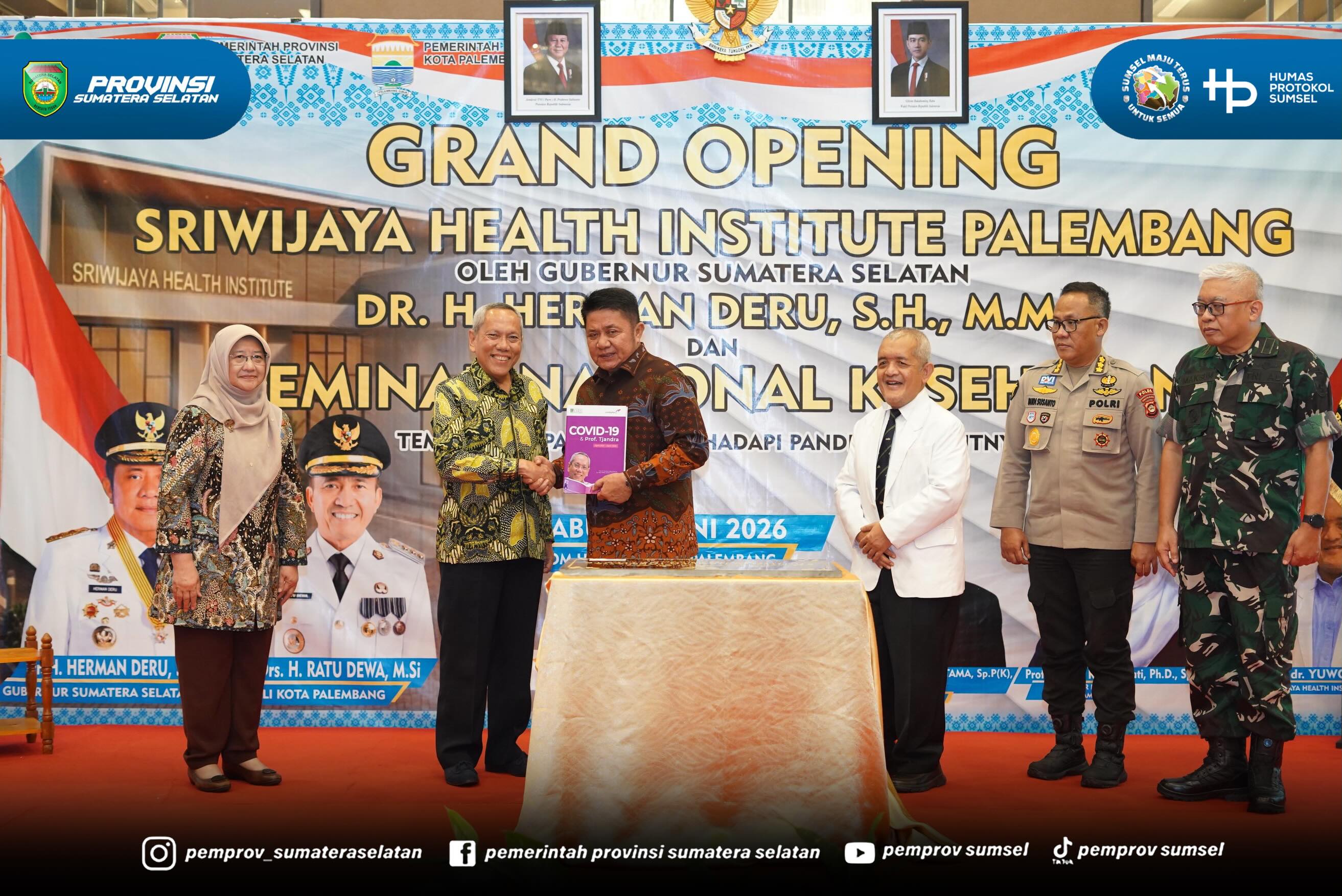 Palembang - Gubernur Sumatera Selatan (Sumsel) H. Herman Deru secara resmi membuka Grand Opening dan Seminar Nasional Sriwijaya Health Institute (SHI) di Ballroom Hotel Harper Palembang, Rabu (24/6/2026). Kehadiran lembaga pendidikan dan pelatihan...