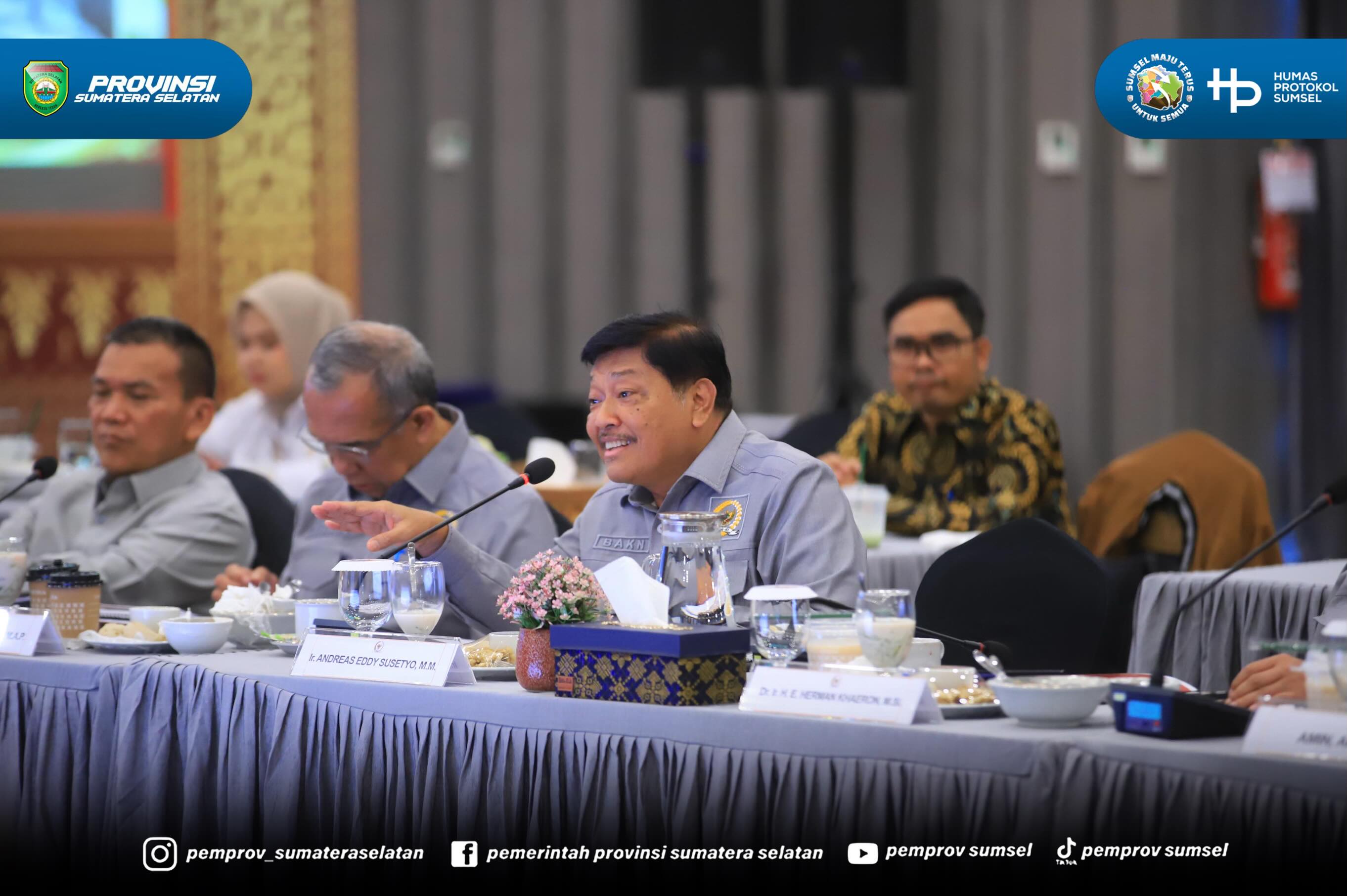 Palembang - Gubernur Sumsel Dr. H. Herman Deru menghadiri Rapat Pertemuan Tim Badan Akuntabilitas Keuangan Negara (BAKN) DPR RI di Palembang.