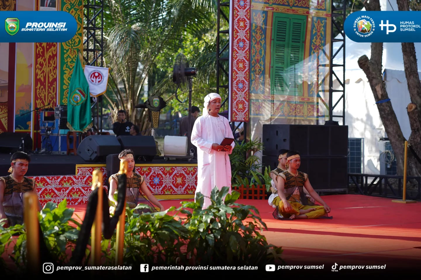 Ketua Dekranasda Sumsel Feby Deru menghadiri penutupan Festival Seni Adat dan Tradisi serta Festival Anjungan Sumsel 2026 di Dekranasda Jakabaring, Kamis (25/06/26).