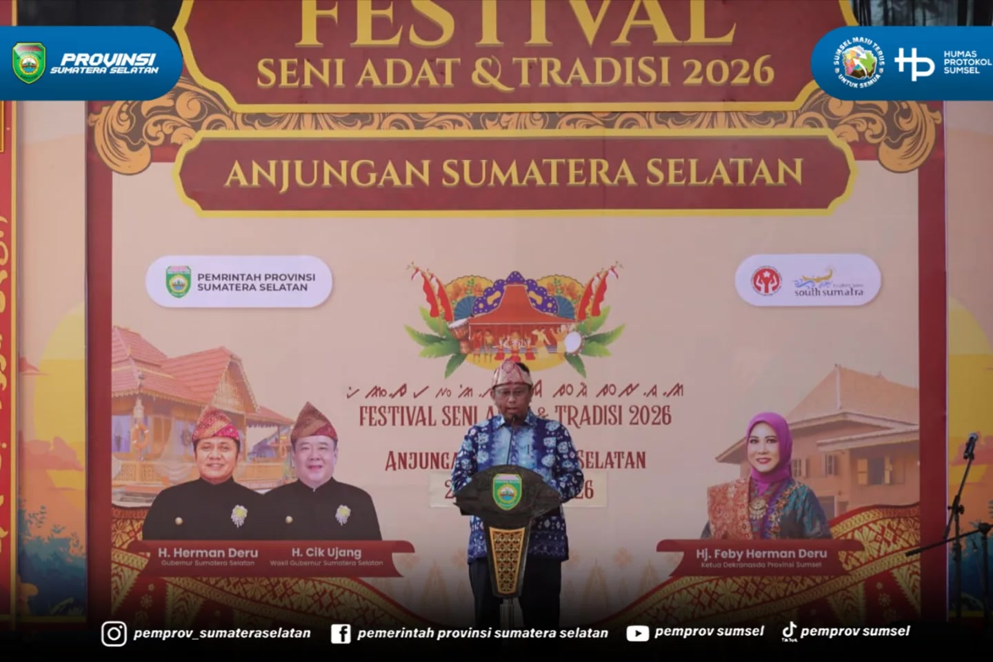 Ketua Dekranasda Sumsel Feby Deru menghadiri penutupan Festival Seni Adat dan Tradisi serta Festival Anjungan Sumsel 2026 di Dekranasda Jakabaring, Kamis (25/06/26).