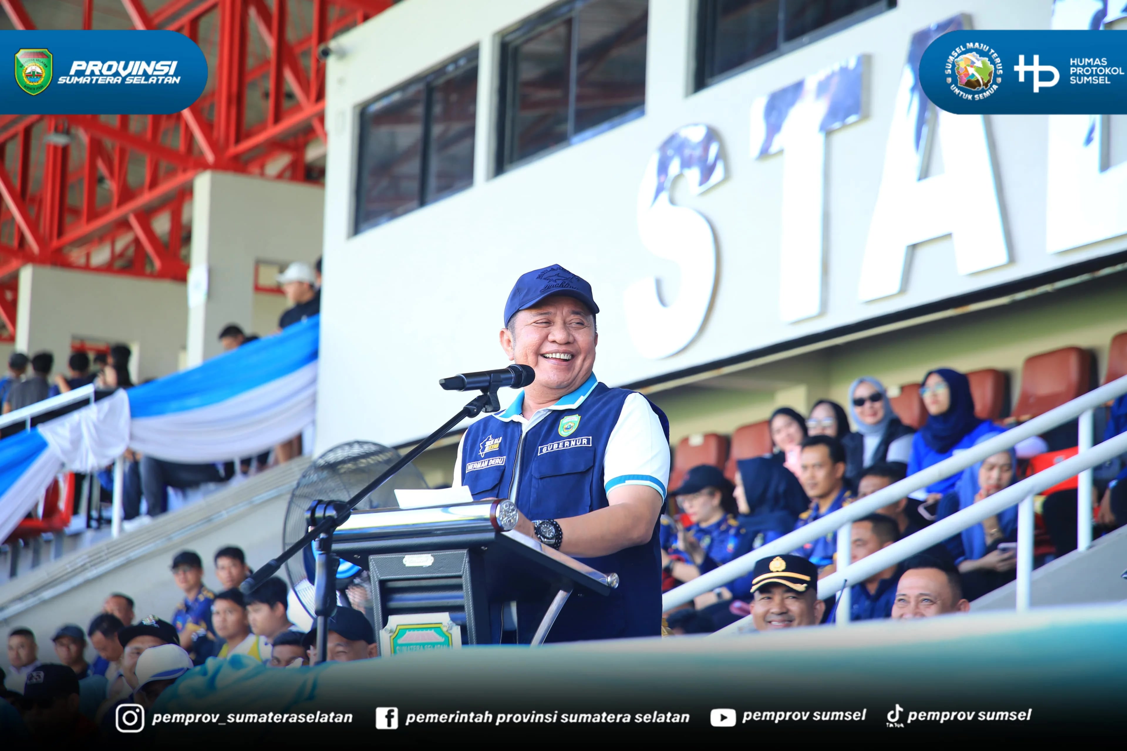 Palembang – Gubernur Sumatera Selatan (Sumsel) H. Herman Deru membuka secara resmi Turnamen Sepak Bola U-15 Piala Gubernur Sumsel Tahun 2026 di Stadion Bumi Sriwijaya Palembang, Kamis (25/6) sore. Turnamen ini diharapkan menjadi wadah pembinaan se...