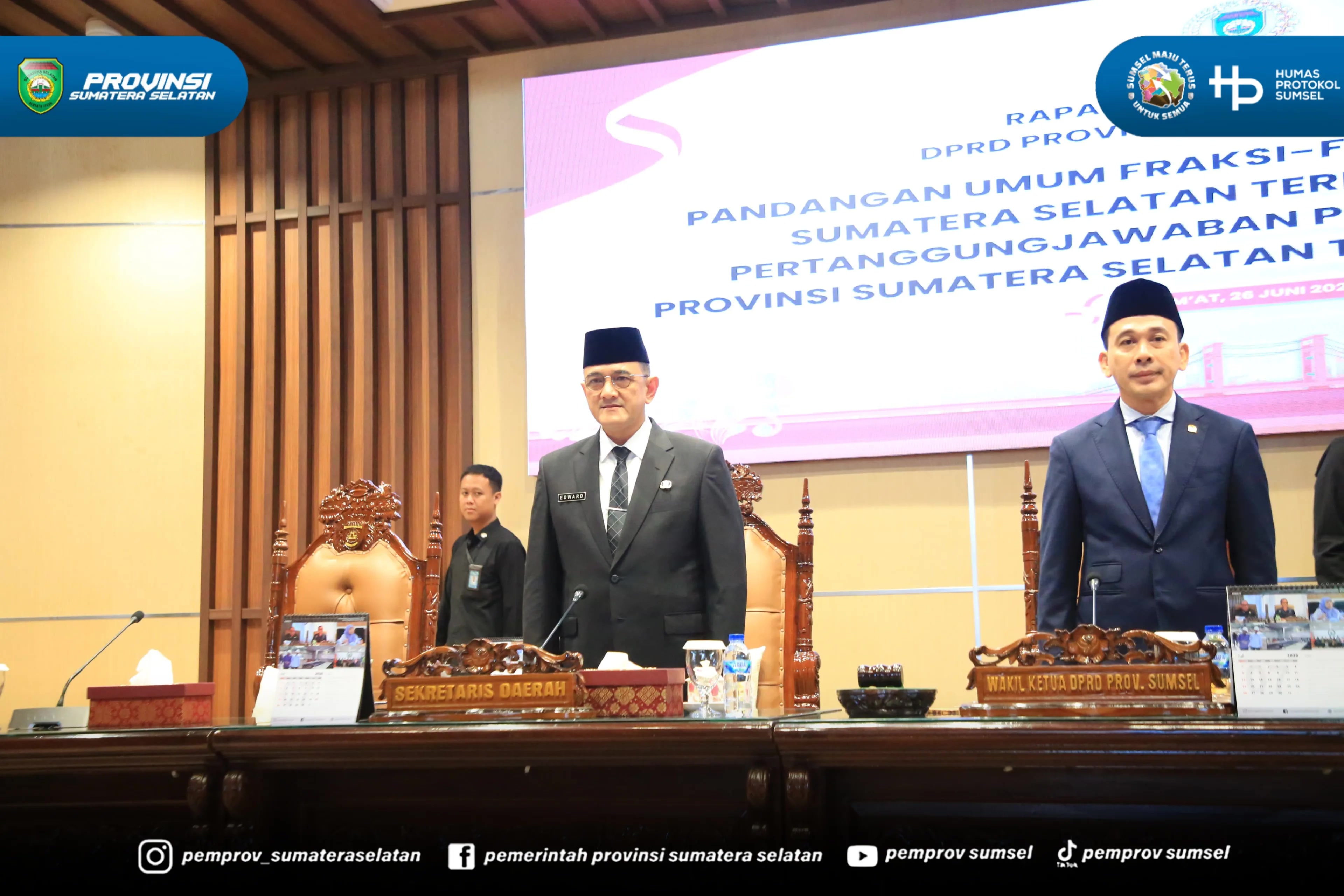 PALEMBANG --Sekretaris Daerah Provinsi Sumatera Selatan Dr. H. Edward Candra menghadiri Rapat Paripurna DPRD Sumsel, Jumat (26/6/2026).