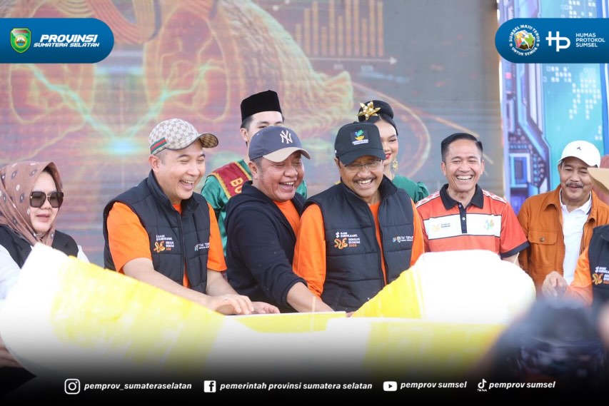 Palembang - Provinsi Sumatera Selatan resmi menggelorakan “Semarak Wong Kito 2026, Sensus Ekonomi 2026 Milik Rakyat”. Kegiatan akbar ini menjadi penanda dimulainya pendataan ekonomi terbesar se-Indonesia di Bumi Sriwijaya.