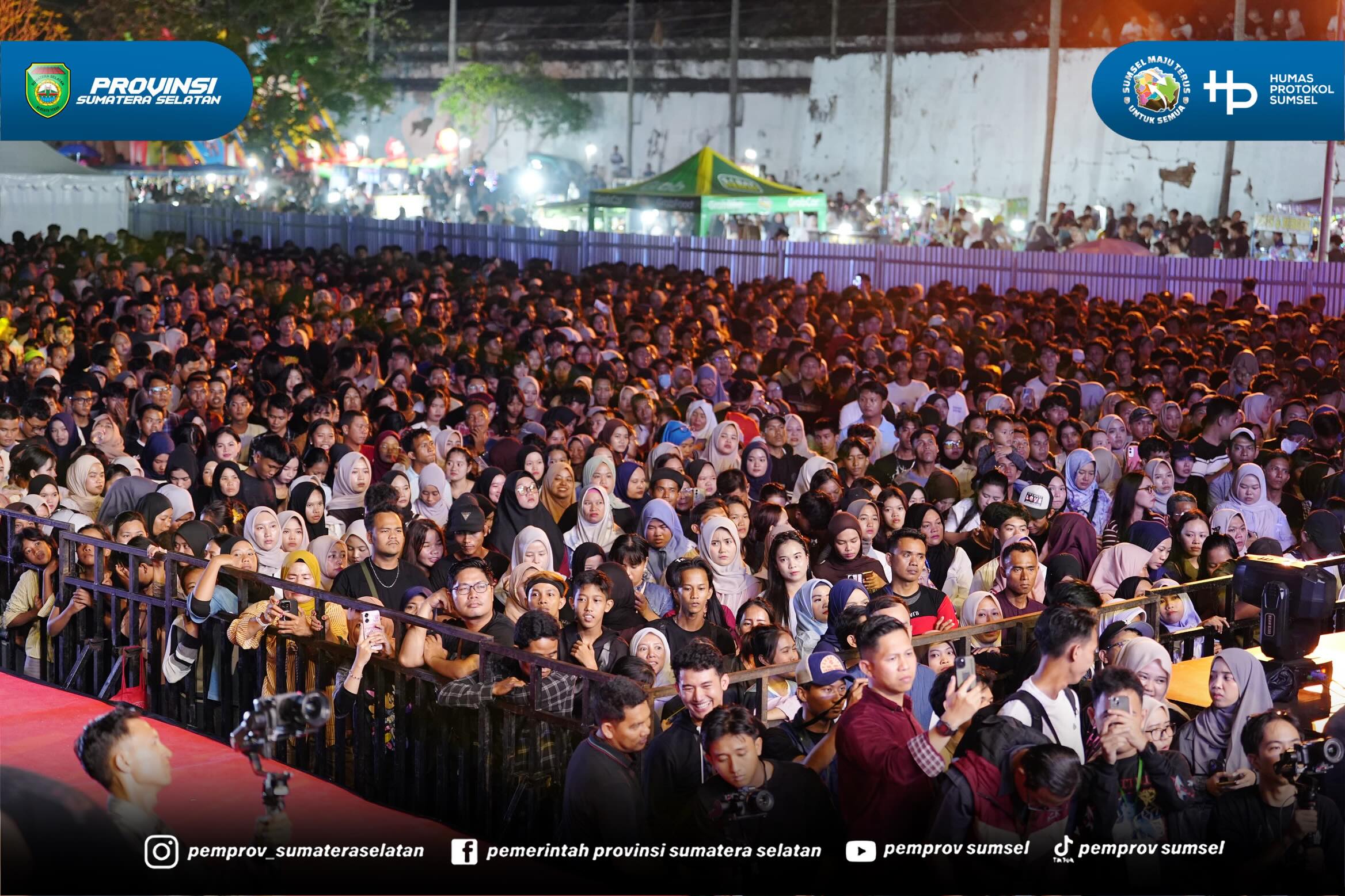 PALEMBANG – Gubernur Sumatera Selatan (Sumsel) Dr. H. Herman Deru menghadiri sekaligus menutup rangkaian kegiatan Closing Ceremony Gemilang Raya X Digital Kito Galo (DKG) 7th yang diselenggarakan Bank Indonesia Provinsi Sumsel di Plaza Benteng Kut...