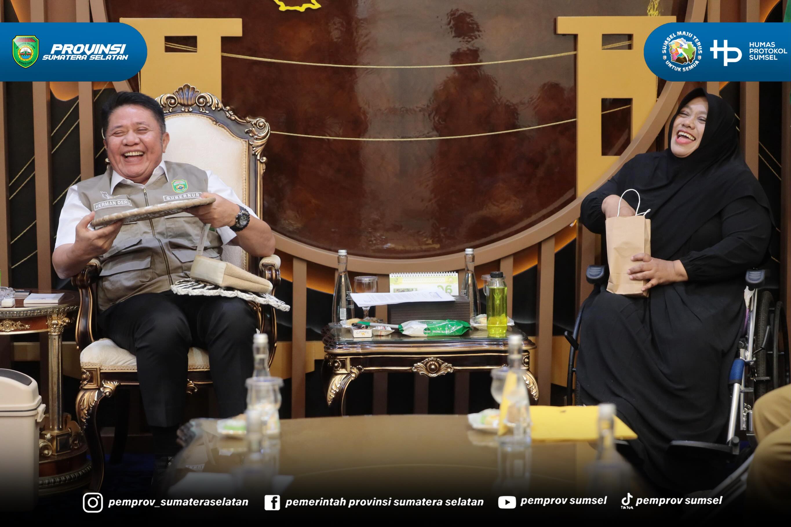 PALEMBANG – Gubernur Sumatera Selatan (Sumsel) H. Herman Deru menerima audiensi Pengurus Yayasan Sharing Disability Indonesia (YSDI) Sumsel dalam rangka silaturahmi sekaligus membahas pengembangan ekosistem produk penyandang disabilitas di Sumsel,...