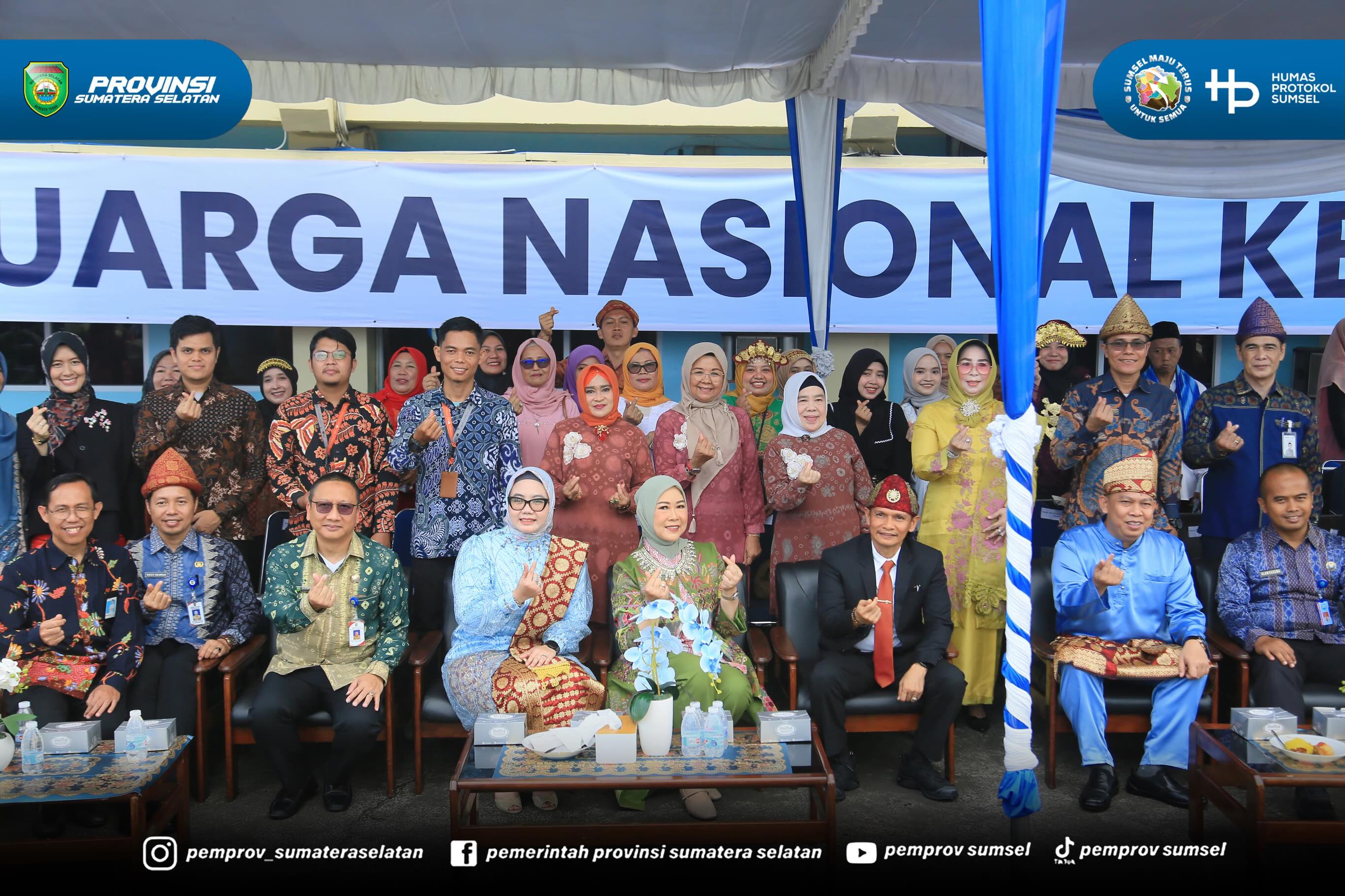PALEMBANG – Ketua Tim Penggerak (TP) PKK Provinsi Sumatera Selatan (Sumsel), Hj. Febrita Lustia HD, menghadiri Upacara Peringatan Hari Keluarga Nasional (Harganas) ke-32 Tahun 2026 yang digelar di halaman Kantor BKKBN Provinsi Sumsel, Senin (29/6/...