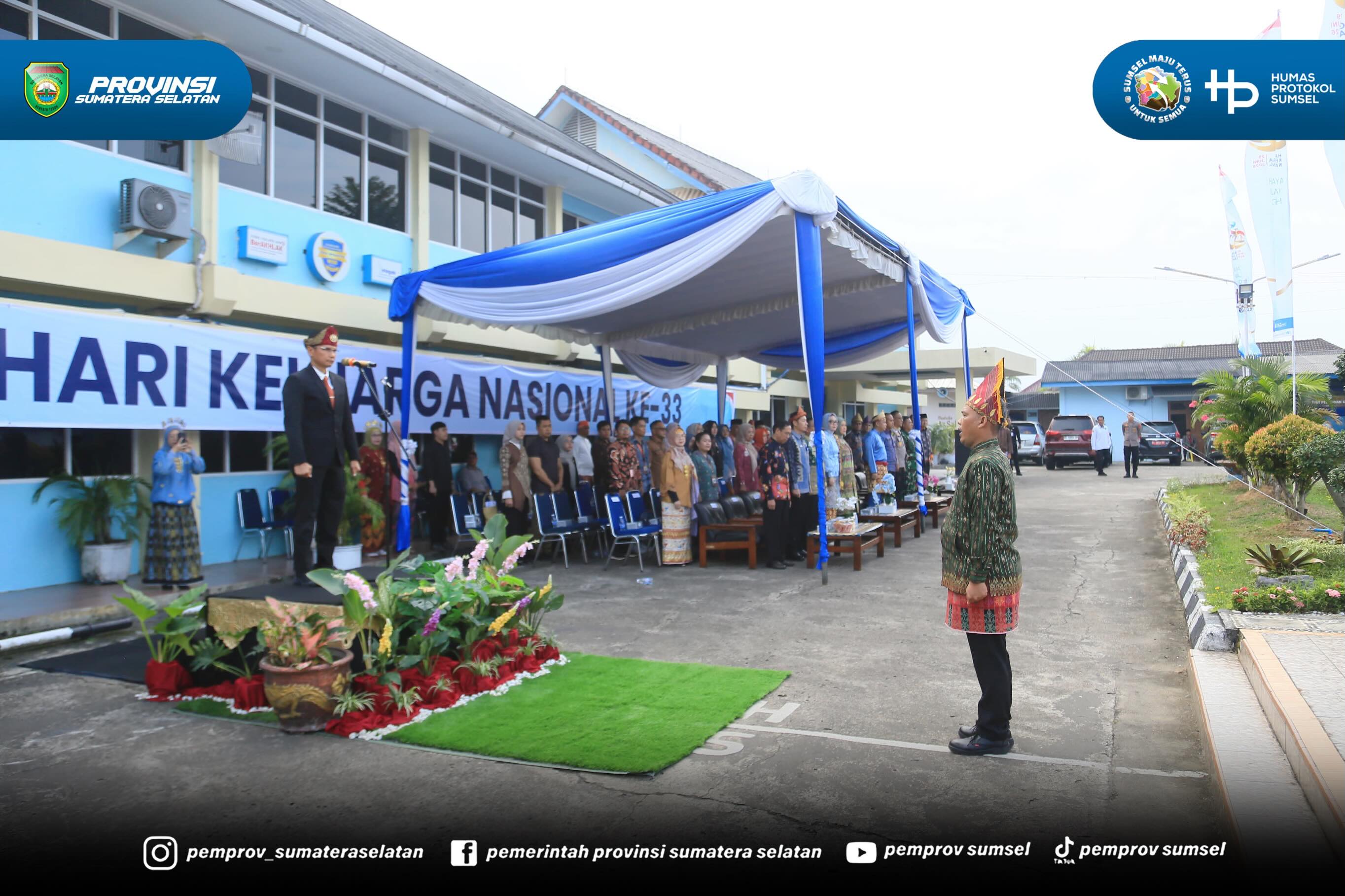PALEMBANG – Ketua Tim Penggerak (TP) PKK Provinsi Sumatera Selatan (Sumsel), Hj. Febrita Lustia HD, menghadiri Upacara Peringatan Hari Keluarga Nasional (Harganas) ke-32 Tahun 2026 yang digelar di halaman Kantor BKKBN Provinsi Sumsel, Senin (29/6/...