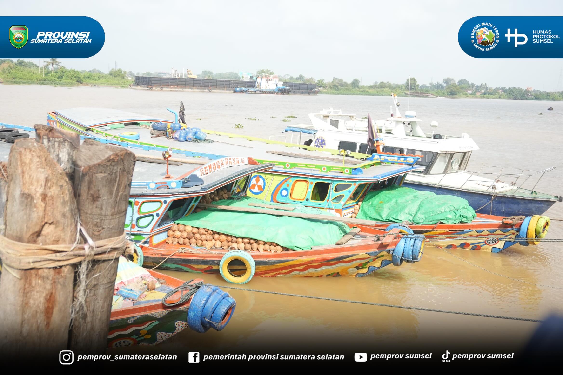 Palembang – Gubernur Sumatera Selatan (Sumsel) H. Herman Deru meninjau Eksplorasi Sultan Muda Sumsel bertempat di Dermaga Kelapa Musi II Palembang, Selasa (30/6/2026). Kunjungan ini untuk melihat aktivitas hilirisasi dan ekspor kelapa yang dikelol...