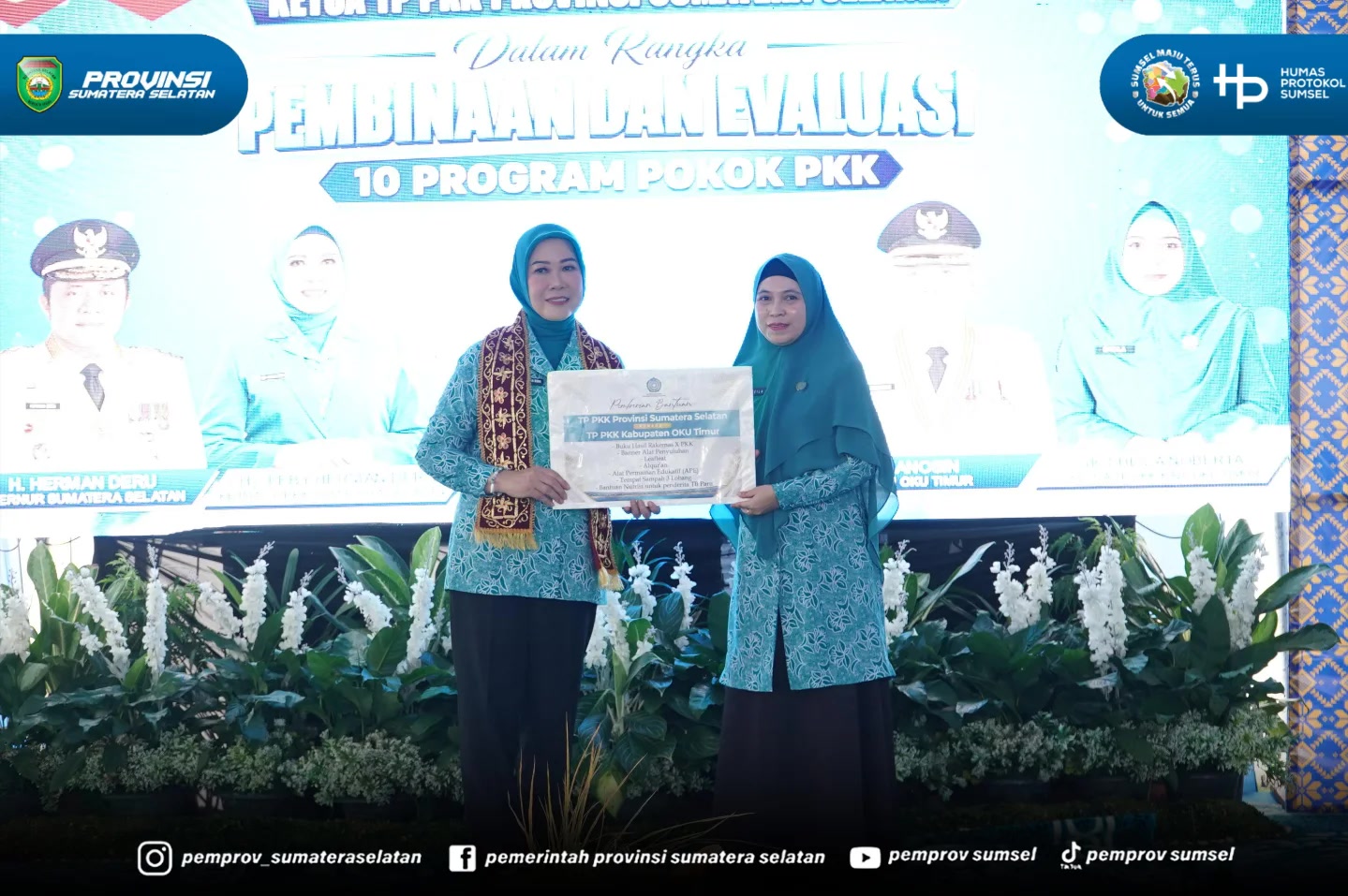 OKU TIMUR – Ketua Tim Penggerak (TP) PKK Provinsi Sumatera Selatan, Feby Herman Deru, mengapresiasi berbagai program unggulan TP PKK Kabupaten OKU Timur saat melakukan kunjungan kerja ke kabupaten tersebut, Selasa (30/6/2026).