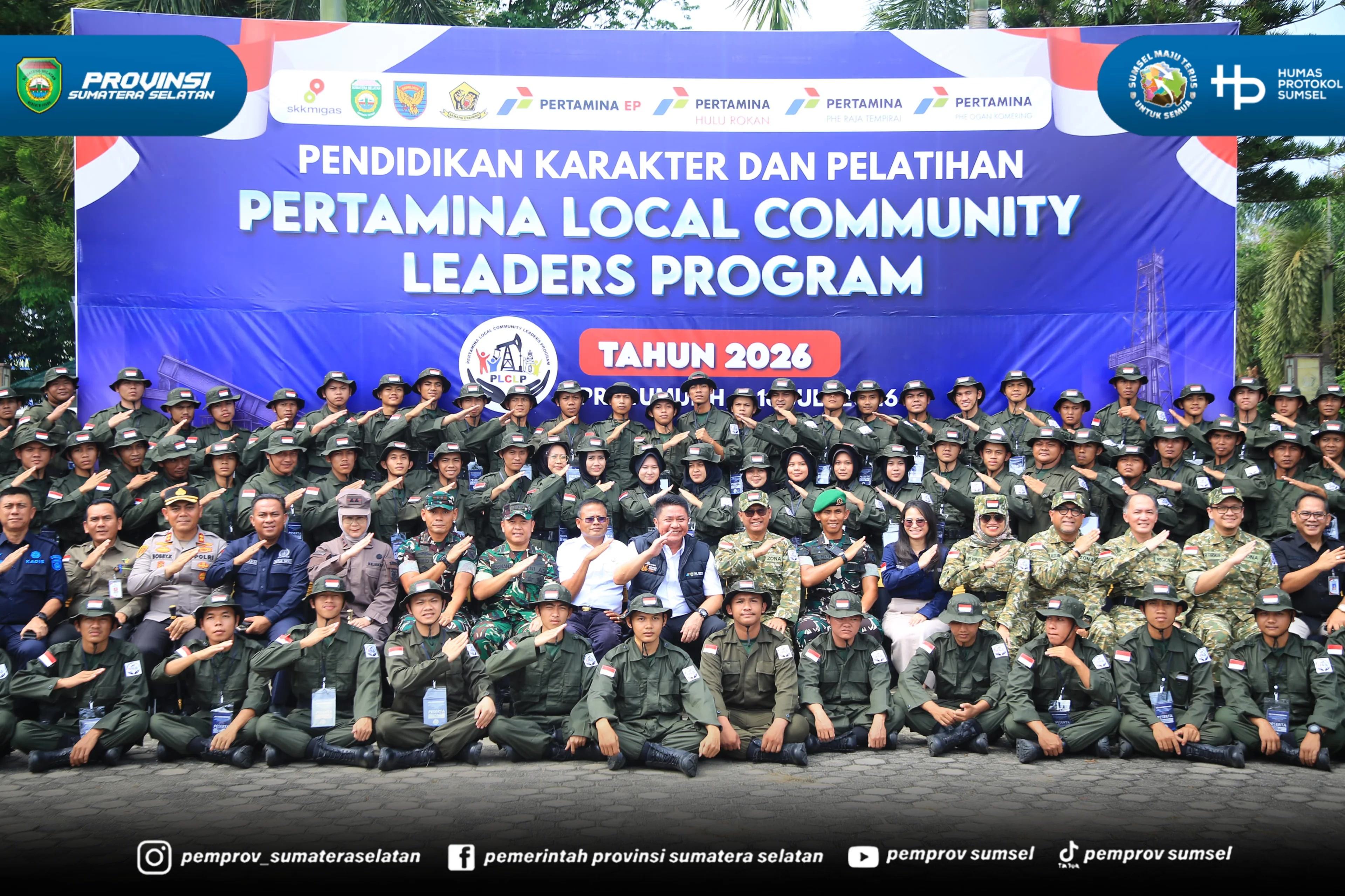 PRABUMULIH – Gubernur Sumatera Selatan (Sumsel) H. Herman Deru menghadiri Pembukaan Pertamina Local Community Leaders Program (PLCLP) 2026 Zona 4 yang diselenggarakan PT Pertamina EP Asset 2 di Markas Batalyon Zeni Tempur 2/Samara Grawira, Kota Pr...