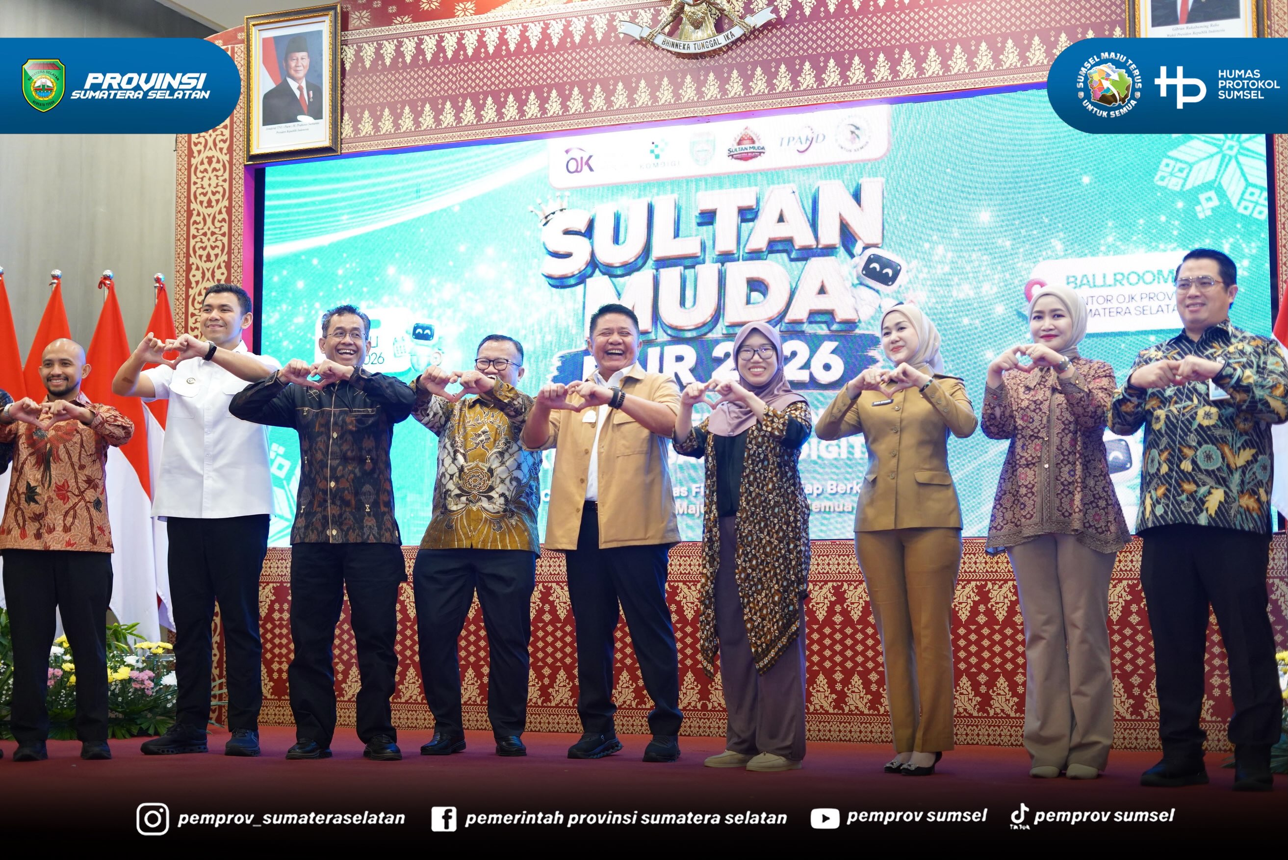 Palembang - Gubernur Sumatera Selatan (Sumsel) H. Herman Deru secara resmi membuka Sultan Muda Fair 2026 yang mengusung tema "Cakap Digital, Cerdas Finansial, dan Siap Berkarya untuk Sumsel Maju" di Kantor Otoritas Jasa Keuangan (OJK) Regional 7 S...
