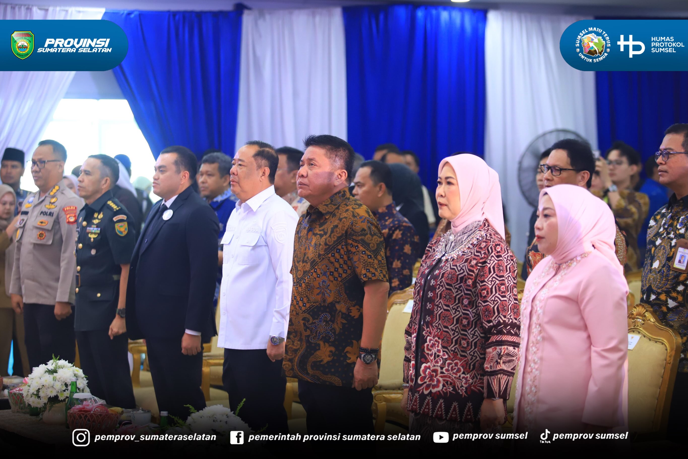 Palembang – Gubernur Sumatera Selatan (Sumsel) H. Herman Deru mengucapkan selamat Hari Ulang Tahun (HUT) ke-8 RSUD Siti Fatimah Provinsi Sumsel. Ia menegaskan, keberhasilan sebuah rumah sakit tidak diukur dari penilaian internal, melainkan dari ke...