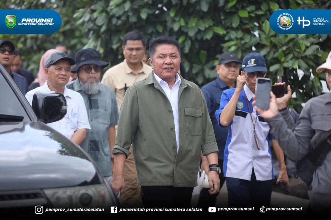 Ogan Ilir - Rangkaian kunjungan Gubernur Sumsel Herman Deru ditutup di pabrik tapioka yang berada di kawasan Indralaya Utara, Ogan Ilir, Kamis (09/07/26).