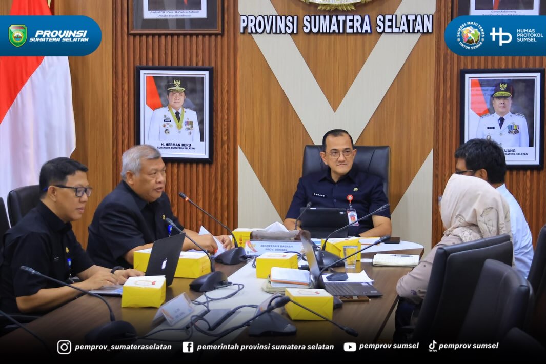 Palembang - Sekretaris Daerah Provinsi Sumatera Selatan (Sumsel) Edward Candra Menerima GIZ IKIJET (Innovation Regions for a Just Energy Transition). Bertempat di Ruang Rapat Setda Provinsi Sumsel, pada Kamis (9/7/2026), Pertemuan tersebut difokus...