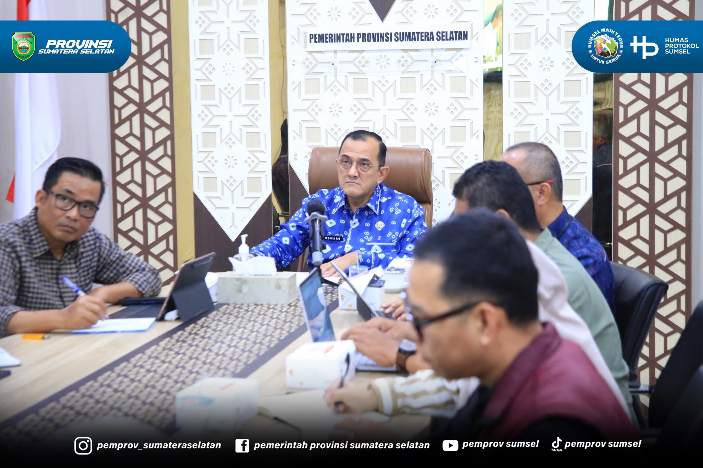 Palembang - Sekretaris Daerah Provinsi Sumatera Selatan (Sumsel) H. Edward Candra mengikuti secara virtual Rapat Koordinasi Pembahasan Efisiensi dan Progres Tahapan Program Bantuan Stimulan Perumahan Swadaya (BSPS) yang diselenggarakan Kementerian...