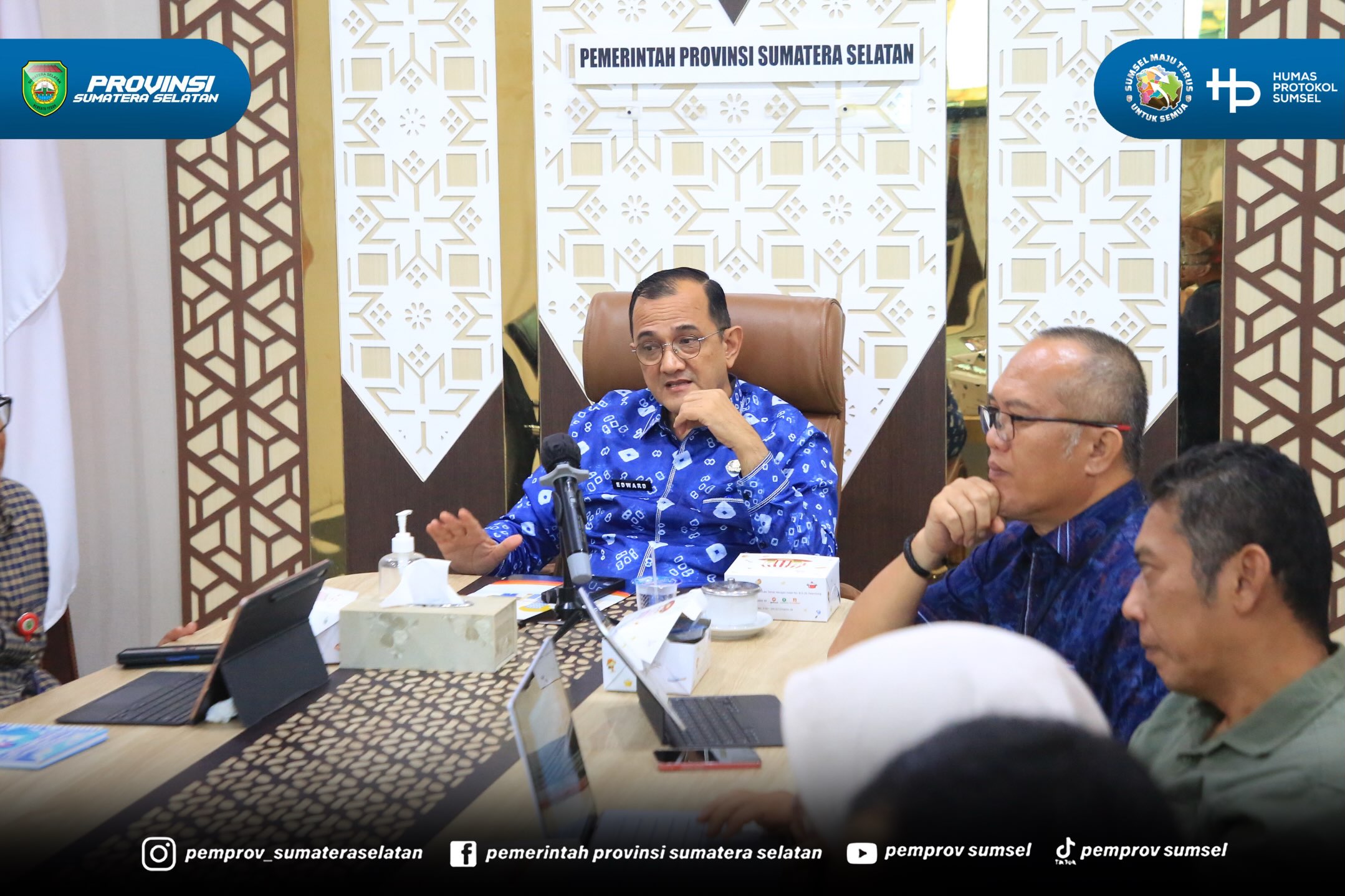 Palembang - Sekretaris Daerah Provinsi Sumatera Selatan (Sumsel) H. Edward Candra mengikuti secara virtual Rapat Koordinasi Pembahasan Efisiensi dan Progres Tahapan Program Bantuan Stimulan Perumahan Swadaya (BSPS) yang diselenggarakan Kementerian...
