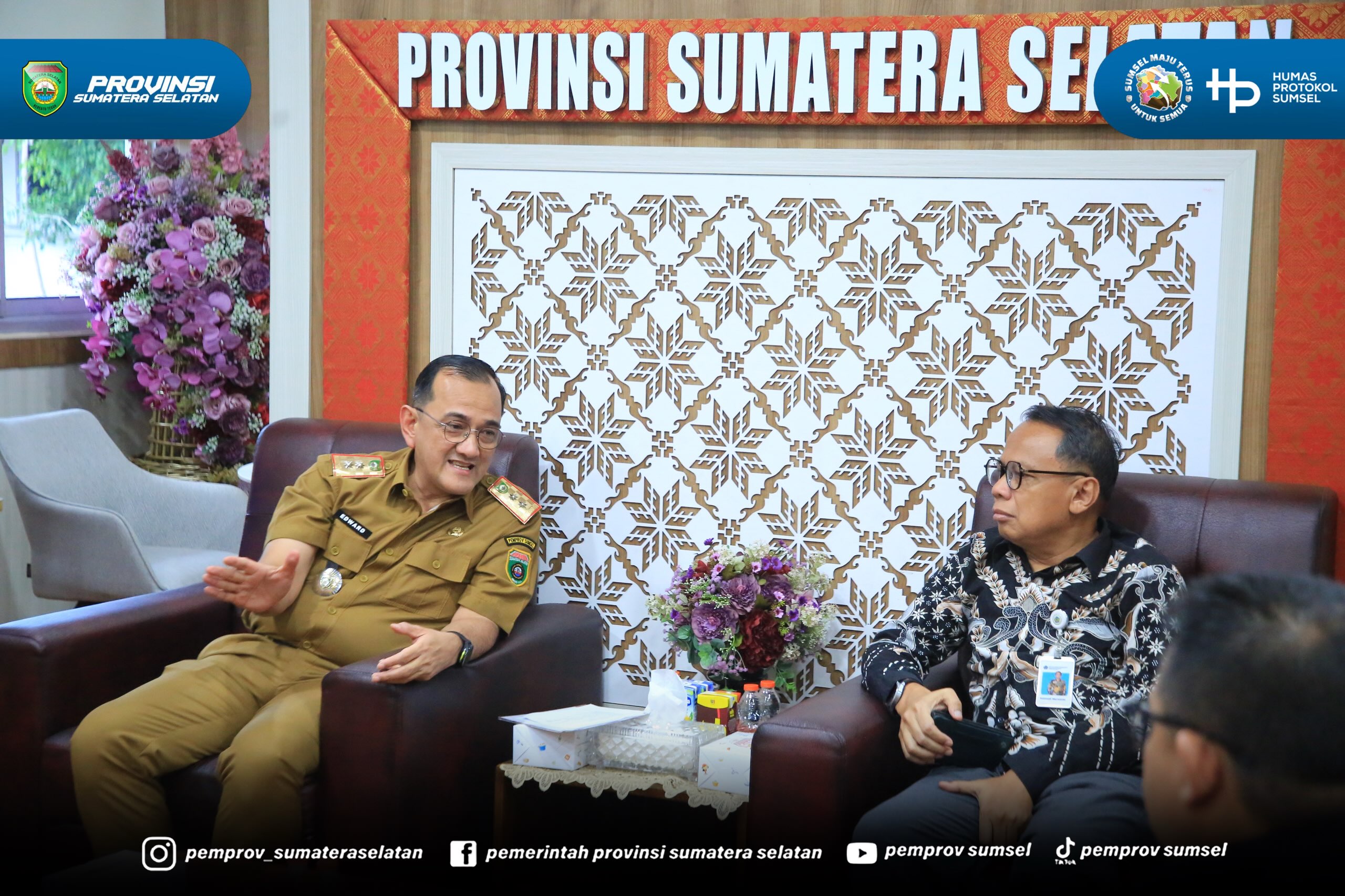 Palembang – Sekretaris Daerah Provinsi Sumatera Selatan, H. Edward Candra, memimpin rapat persiapan pelaksanaan Rapat Koordinasi (Rakor) Pangan yang akan digelar di Provinsi Sumatera Selatan pada 28 Juli 2026 mendatang. Rapat persiapan tersebut be...
