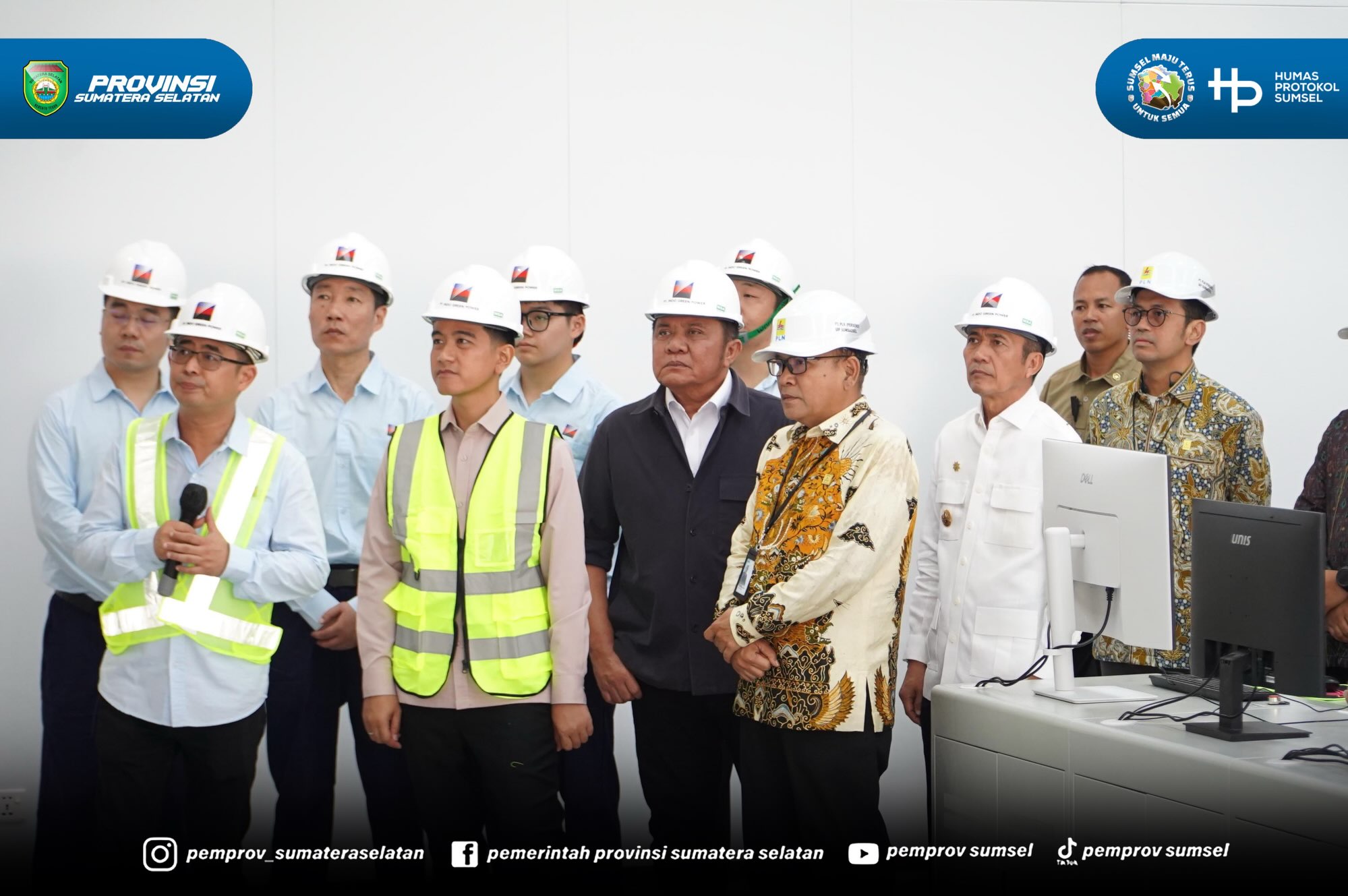 Berikutnya, Gubernur Sumsel H. Herman Deru mendampingi kunjungan kerja Wakil Presiden Gibran Rakabuming Raka meninjau Pengolahan Sampah Menjadi Energi Listrik (PSEL) di Kramasan, Kamis (16/07/26).