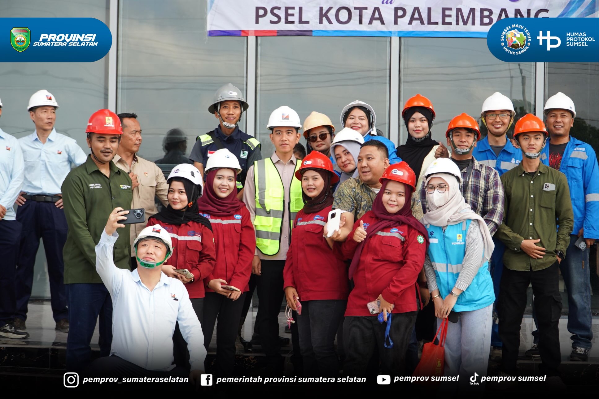 Berikutnya, Gubernur Sumsel H. Herman Deru mendampingi kunjungan kerja Wakil Presiden Gibran Rakabuming Raka meninjau Pengolahan Sampah Menjadi Energi Listrik (PSEL) di Kramasan, Kamis (16/07/26).