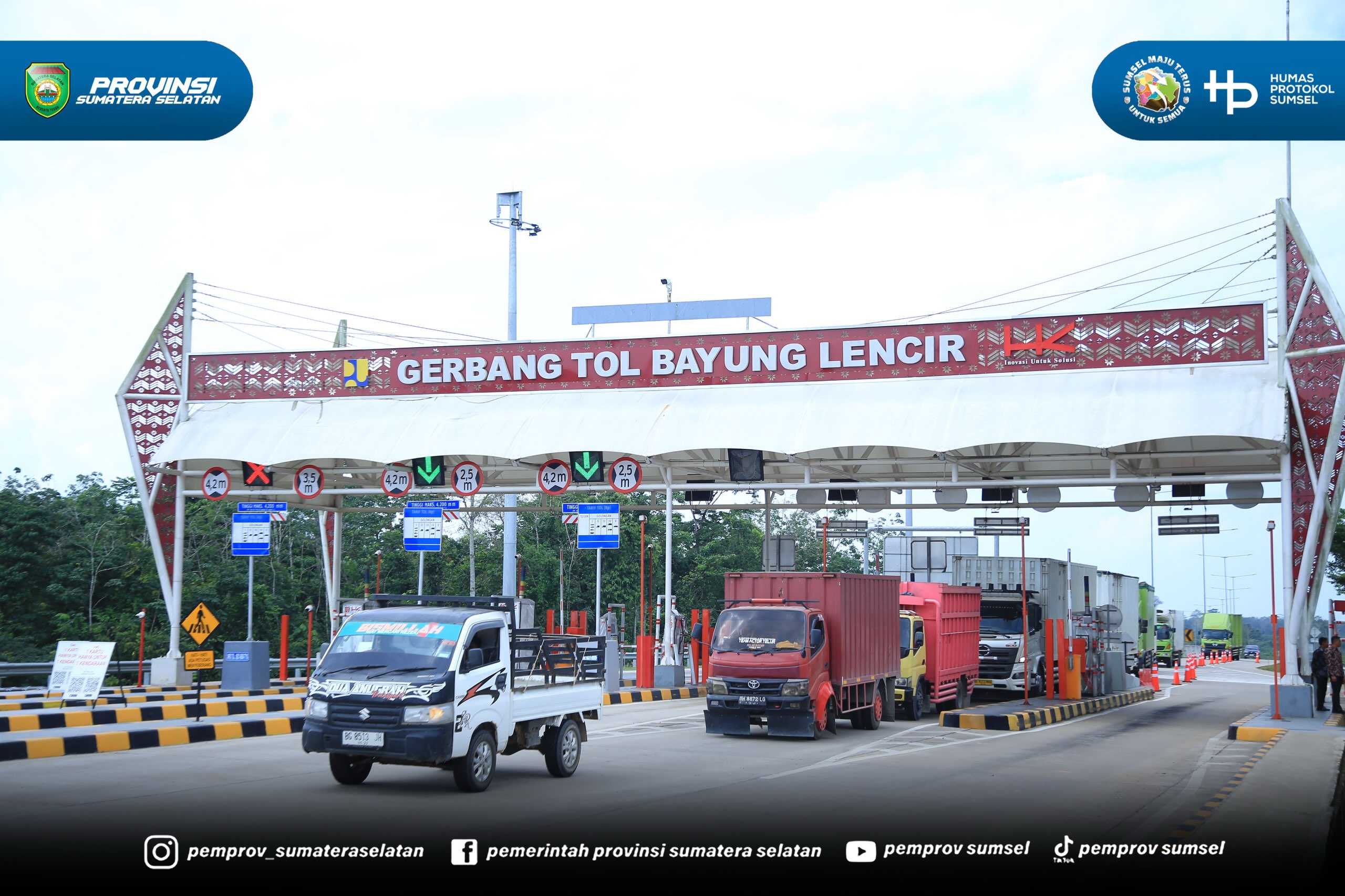 Musi Banyuasin - Wakil Presiden RI, Gibran Rakabuming Raka, melakukan peninjauan langsung ke Plaza Tol Bayung Lincir, Kabupaten Musi Banyuasin, Sumatera Selatan, Kamis (16/07/26).
