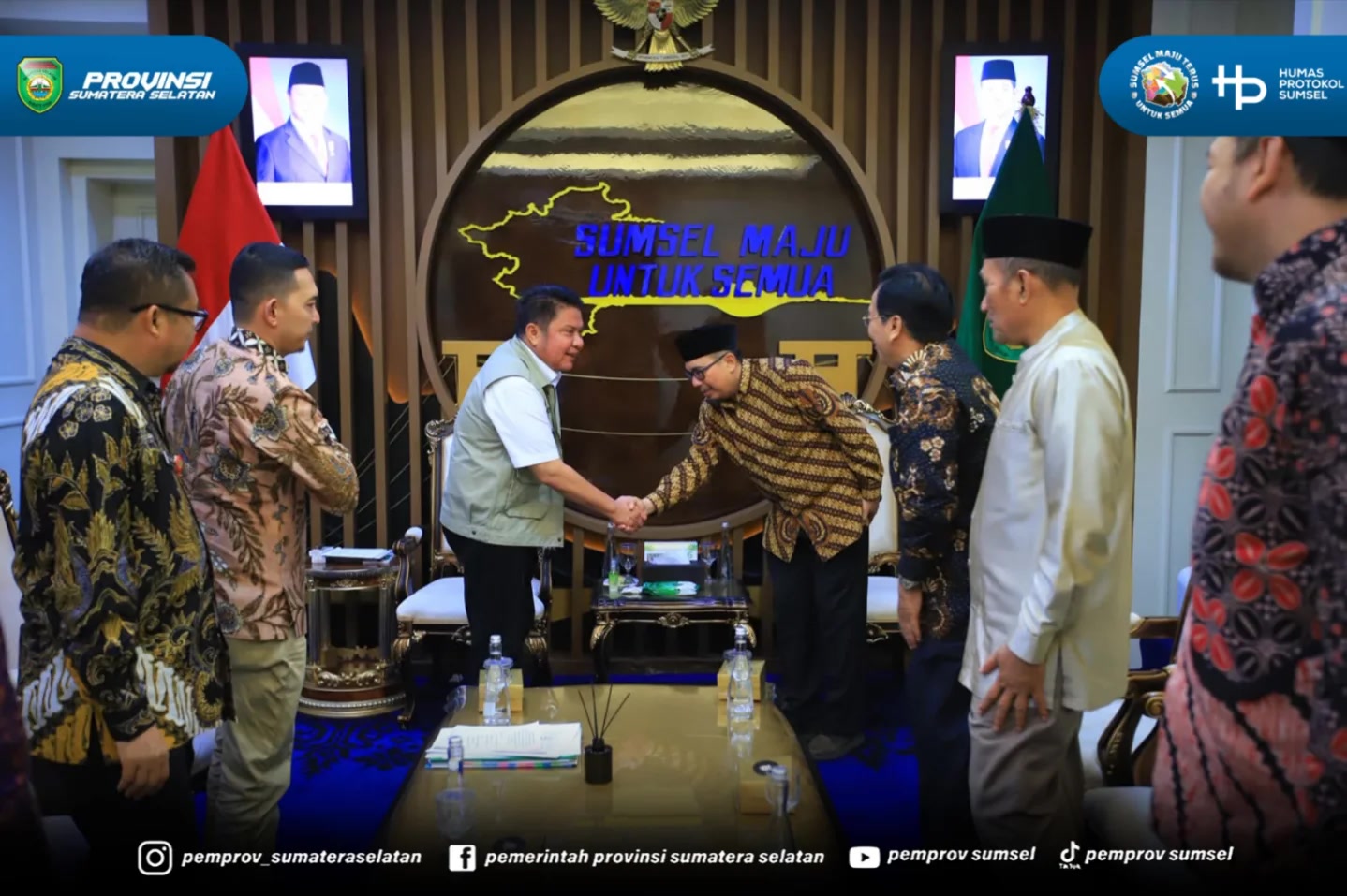 PALEMBANG – Gubernur Provinsi Sumatera Selatan (Sumsel), H. Herman Deru, menerima kunjungan audiensi dari Pimpinan Pusat (PP) Muhammadiyah di Ruang Rapat Gubernur, Jumat (17/7/2026).